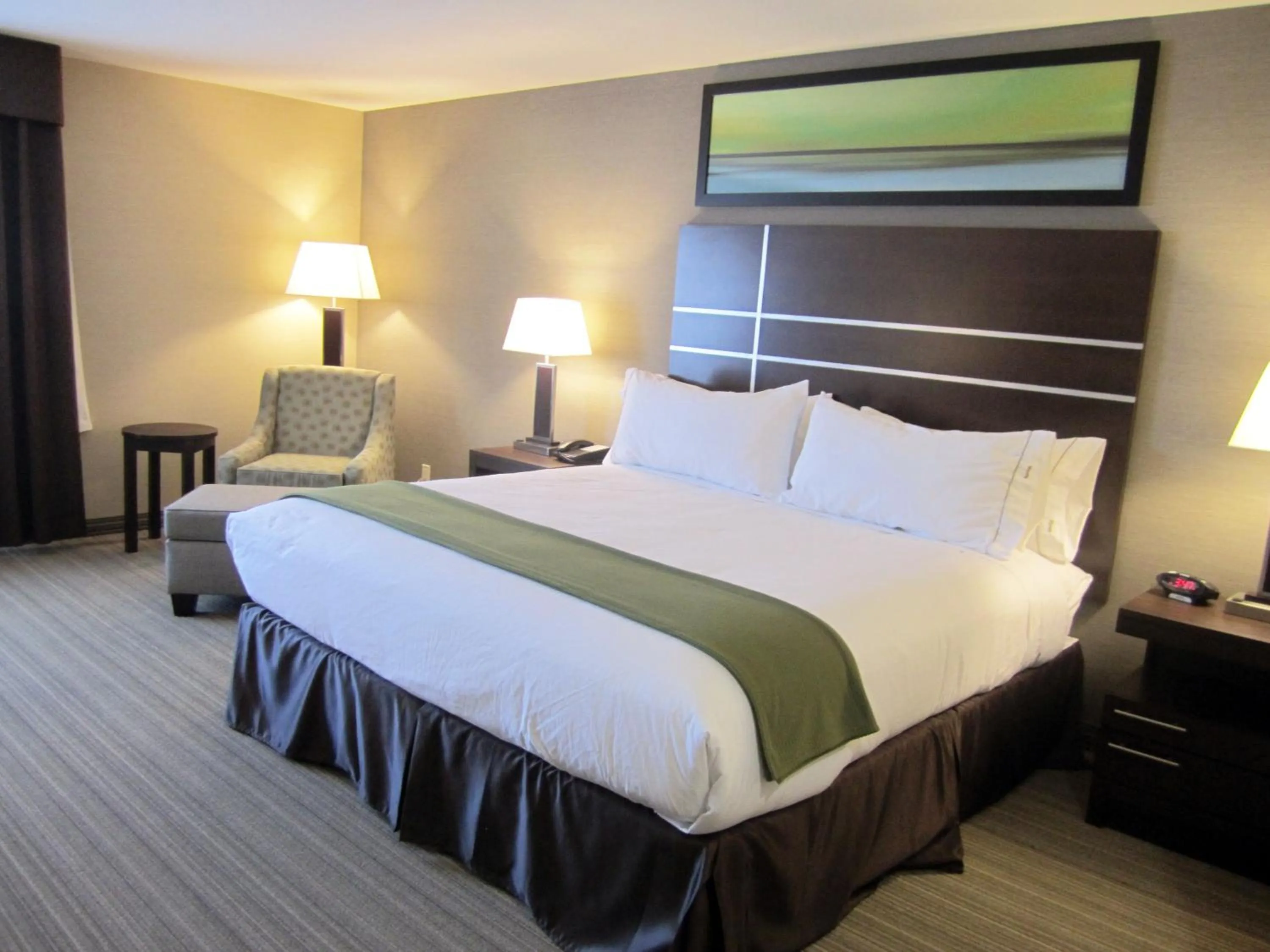 Photo of the whole room, Bed in Holiday Inn Express Golden-Kicking Horse by IHG