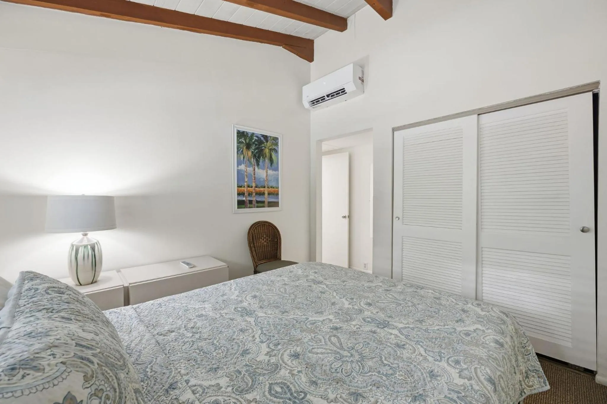 Bed in Sand Dune Shores