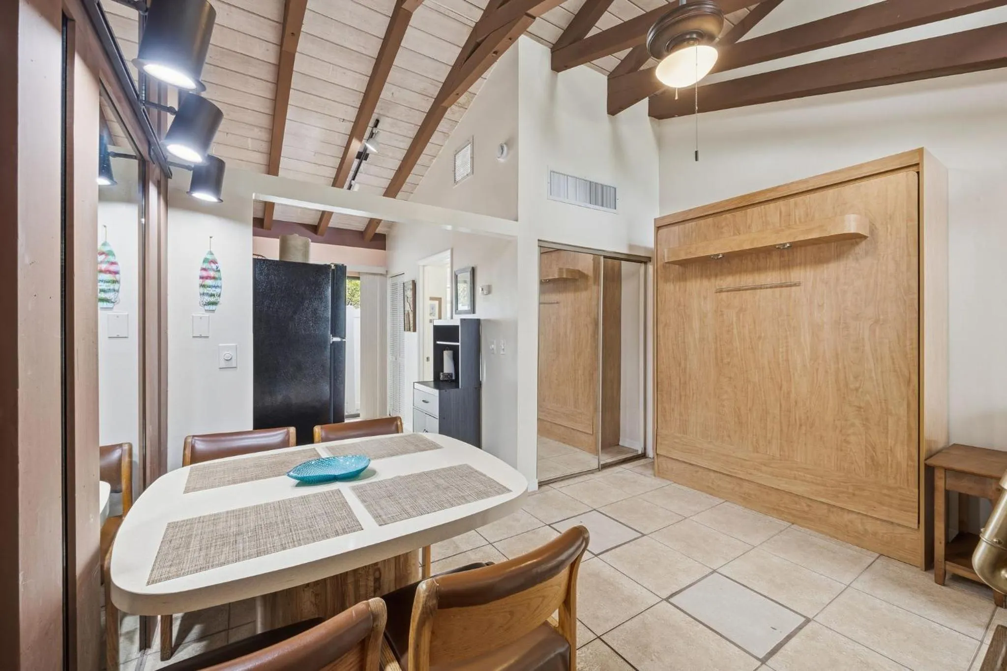 Bed in Sand Dune Shores