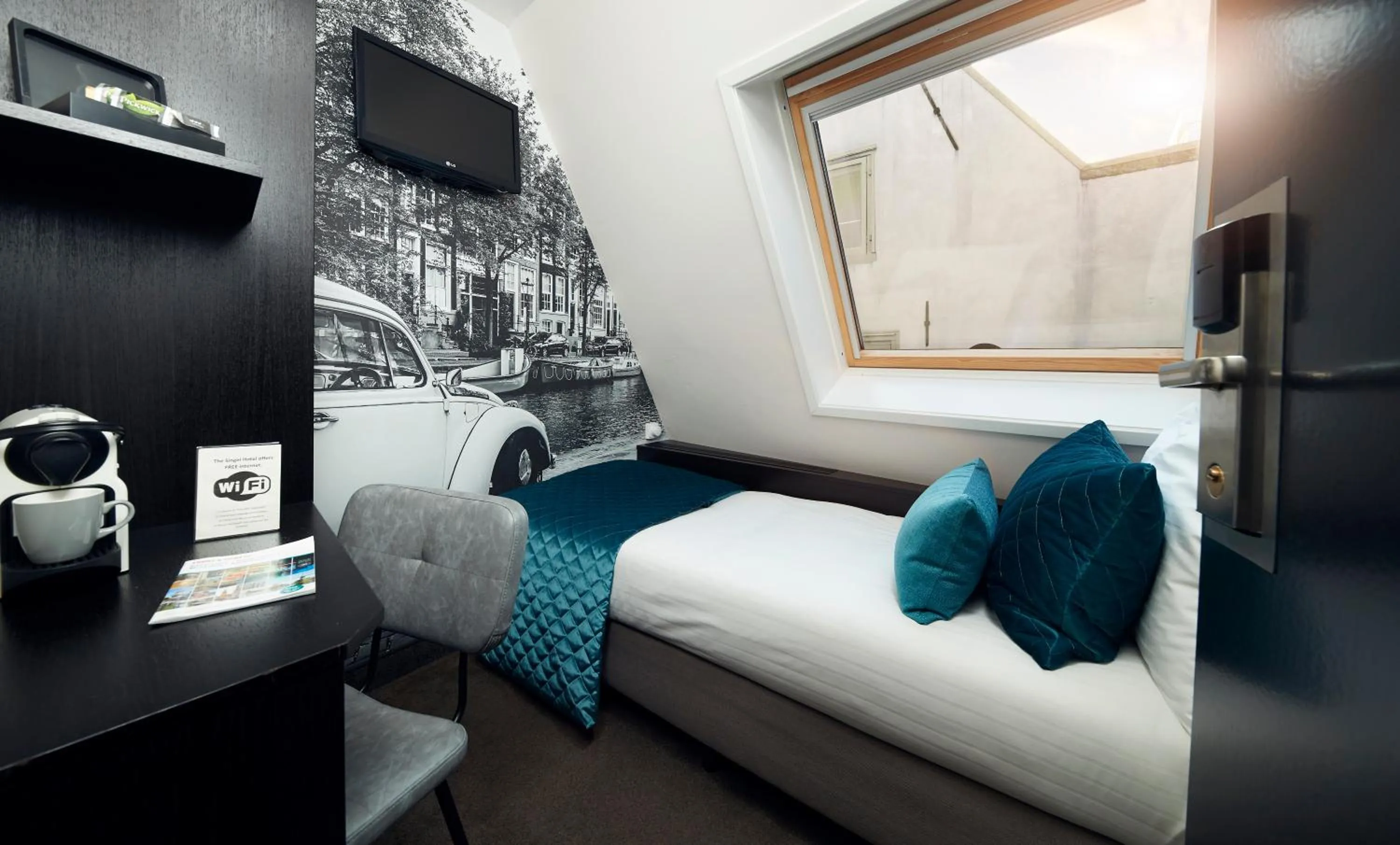 Bed in Singel Hotel Amsterdam