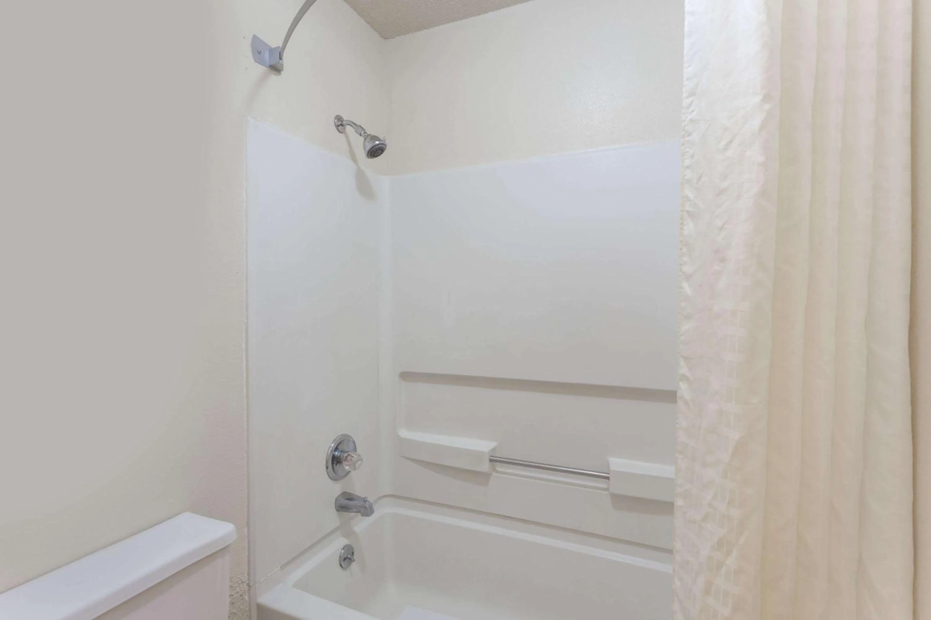 Bathroom in Super 8 by Wyndham Morris