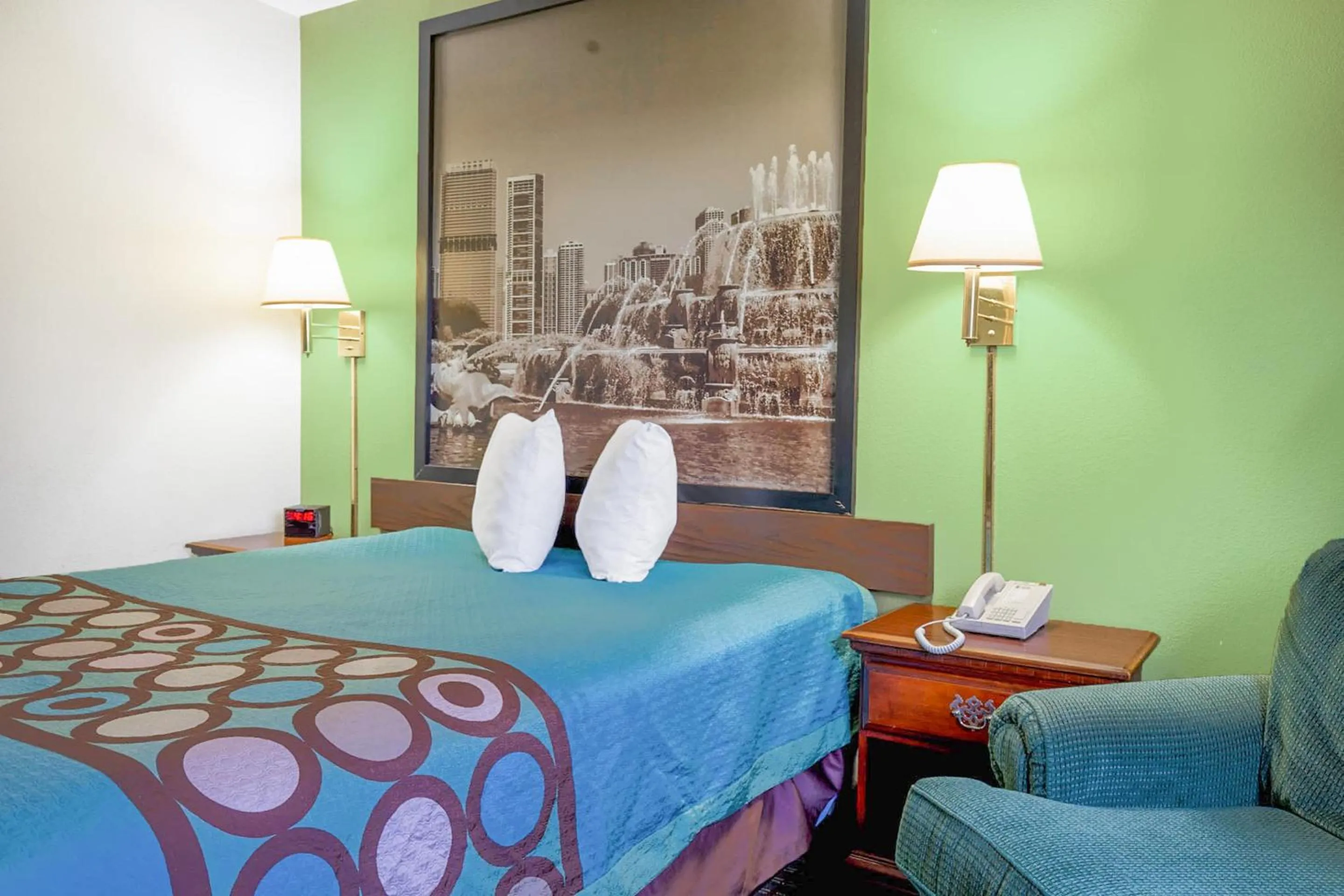 Bedroom, Bed in Super Sleep Inn