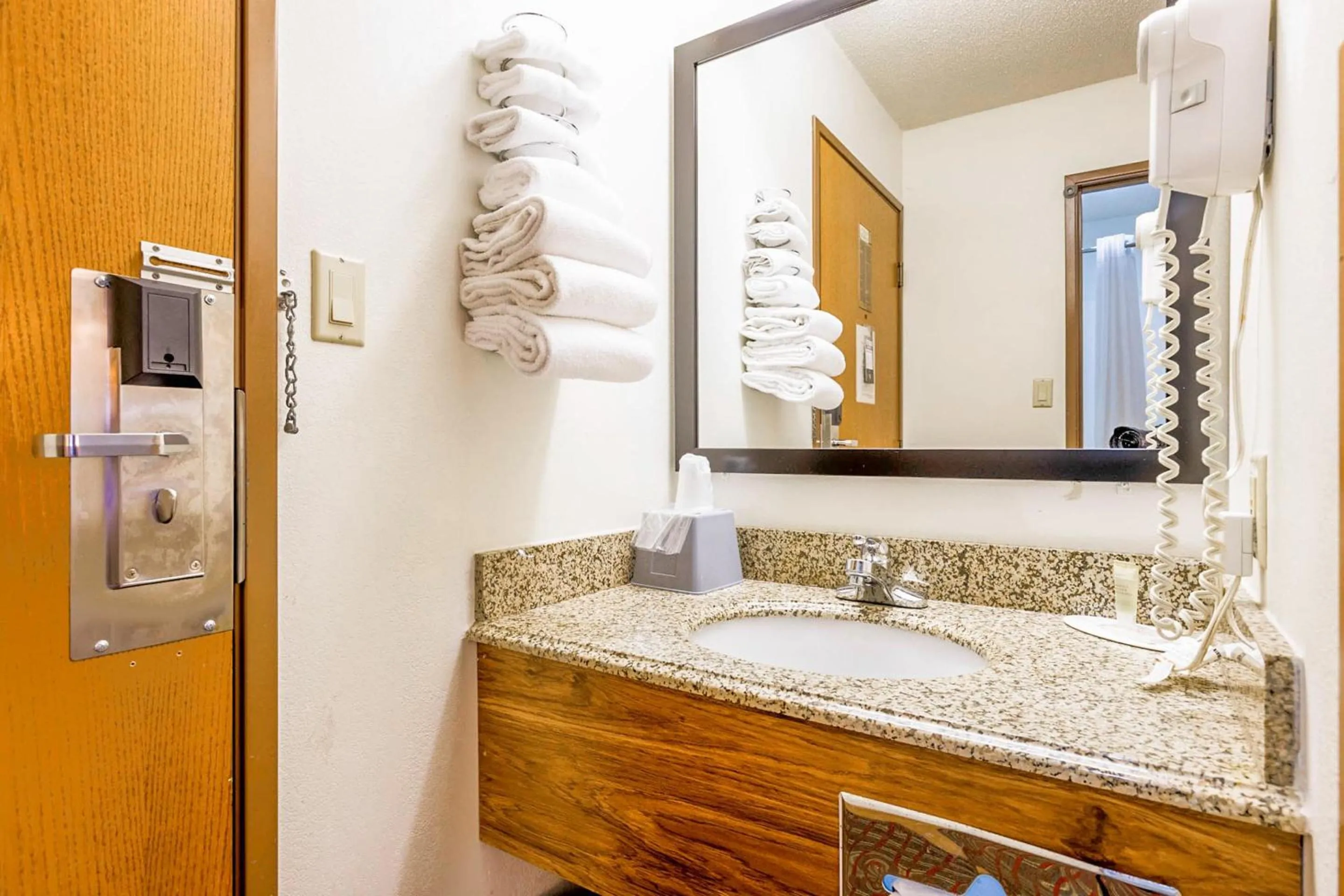 Bathroom in Super Sleep Inn