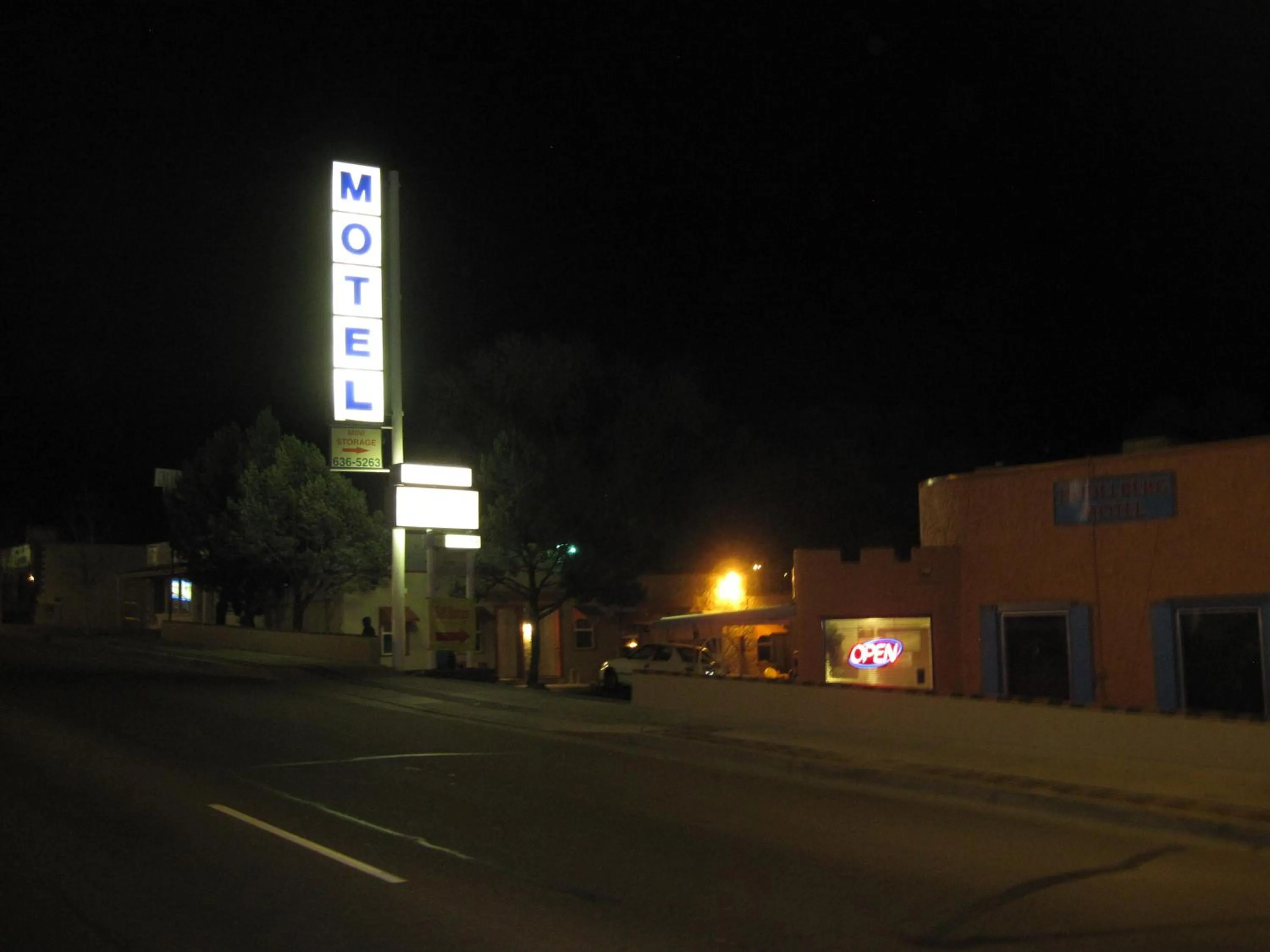Night in True North Motel