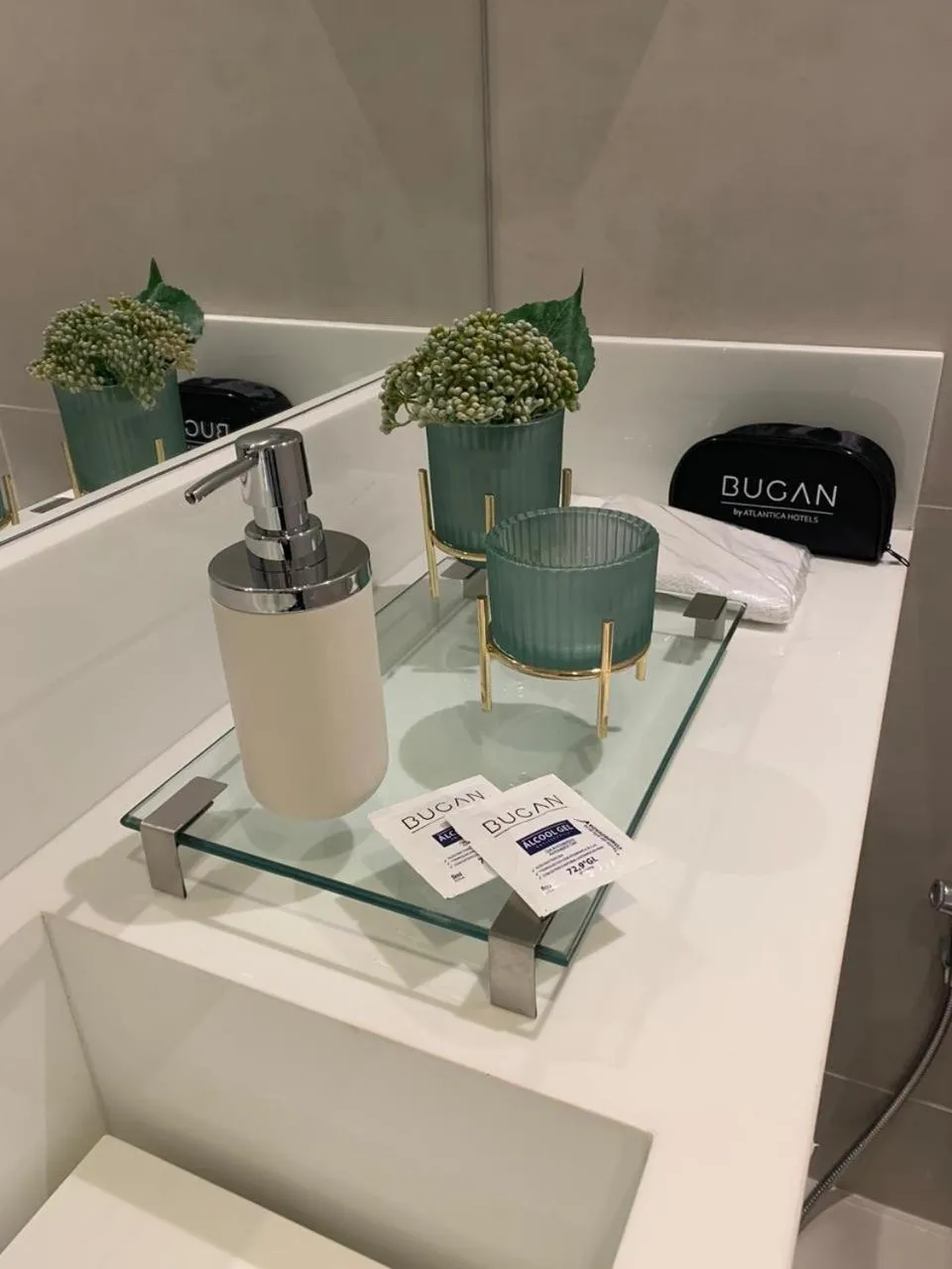 Decorative detail in Bugan Recife Boa Viagem Hotel - by Atlantica