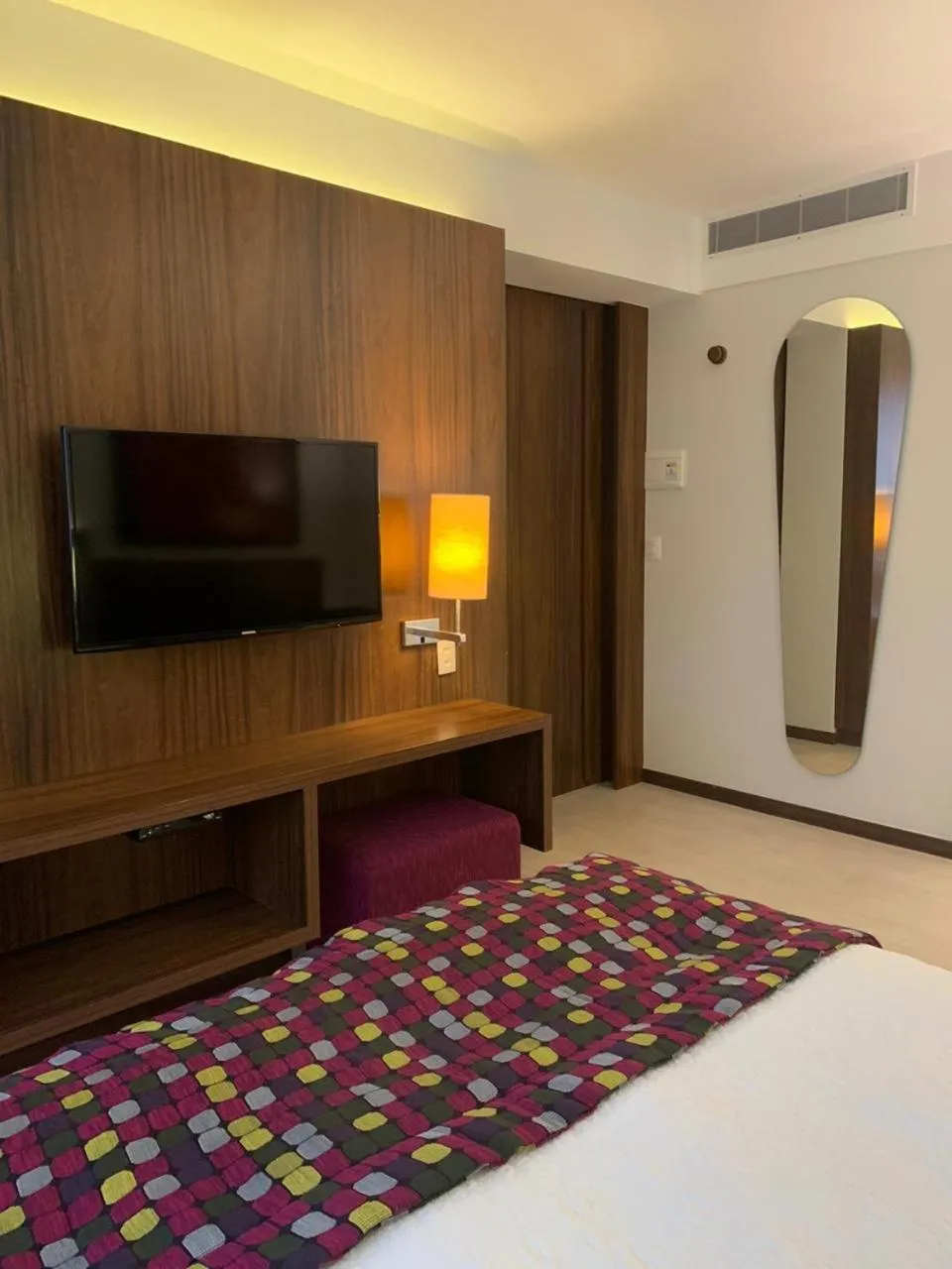 Photo of the whole room, Bed in Bugan Recife Boa Viagem Hotel - by Atlantica