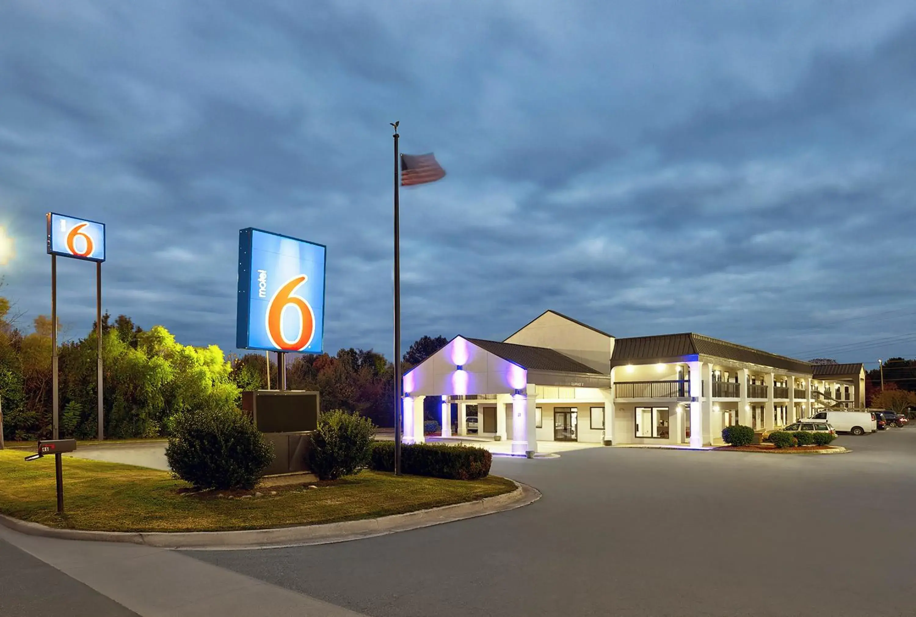 Motel 6 Scottsboro, AL Hwy 72 Motel 6 Scottsboro, AL Hwy 72