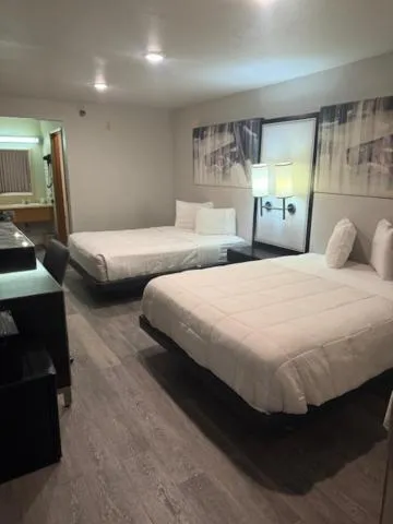 Bedroom, Bed in GO2 Inn & Suites by Relianse - El Paso