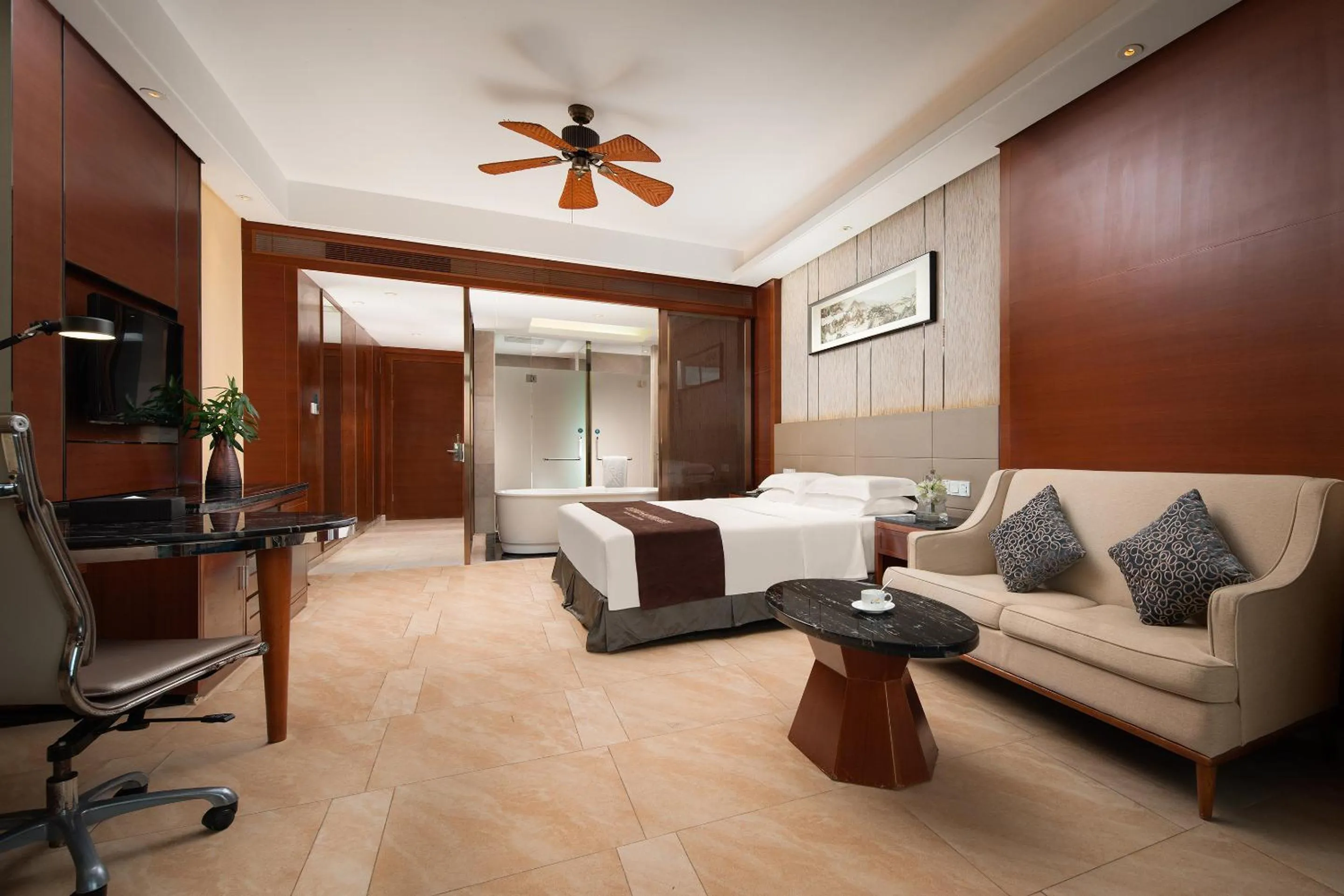 Photo of the whole room in Country Garden Golden Beach Spring Hotel