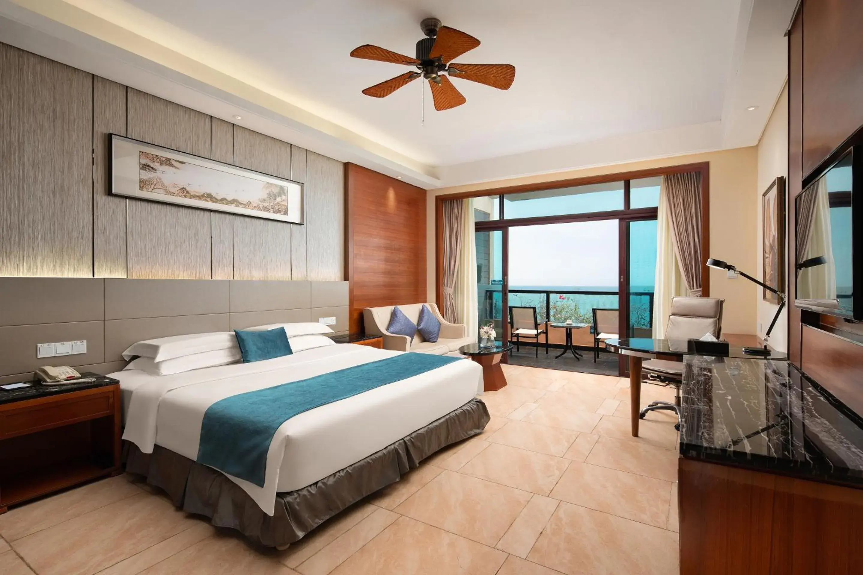 King Room with Sea View in Country Garden Golden Beach Spring Hotel King Room with Sea View in Country Garden Golden Beach Spring Hotel