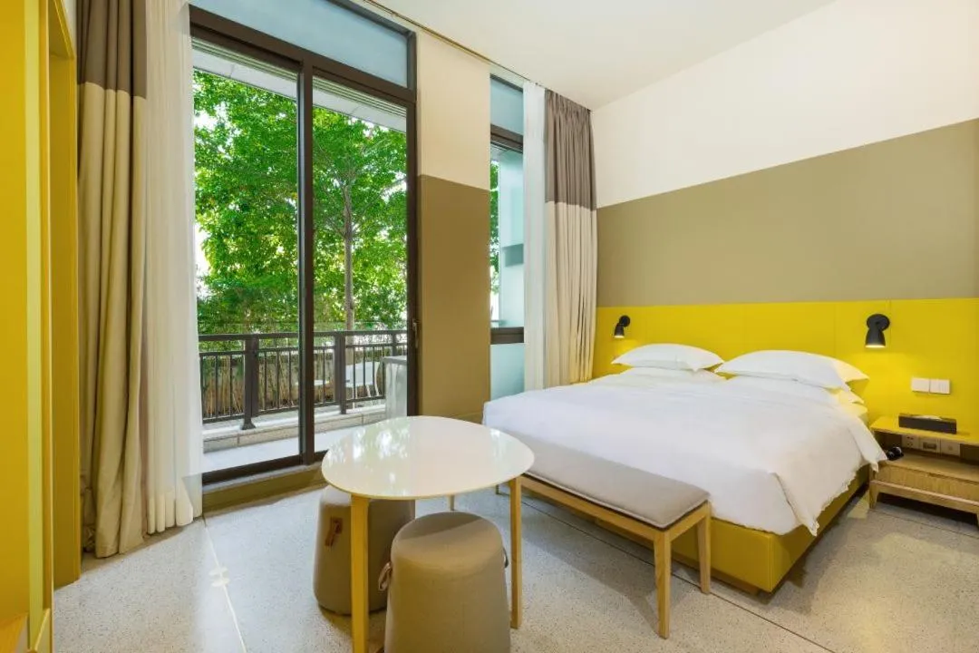 Bedroom in SongShan Lake PingShang Serviced Hotel