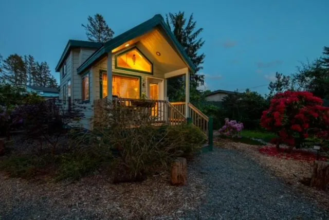 Sheltered Nook On Tillamook Bay