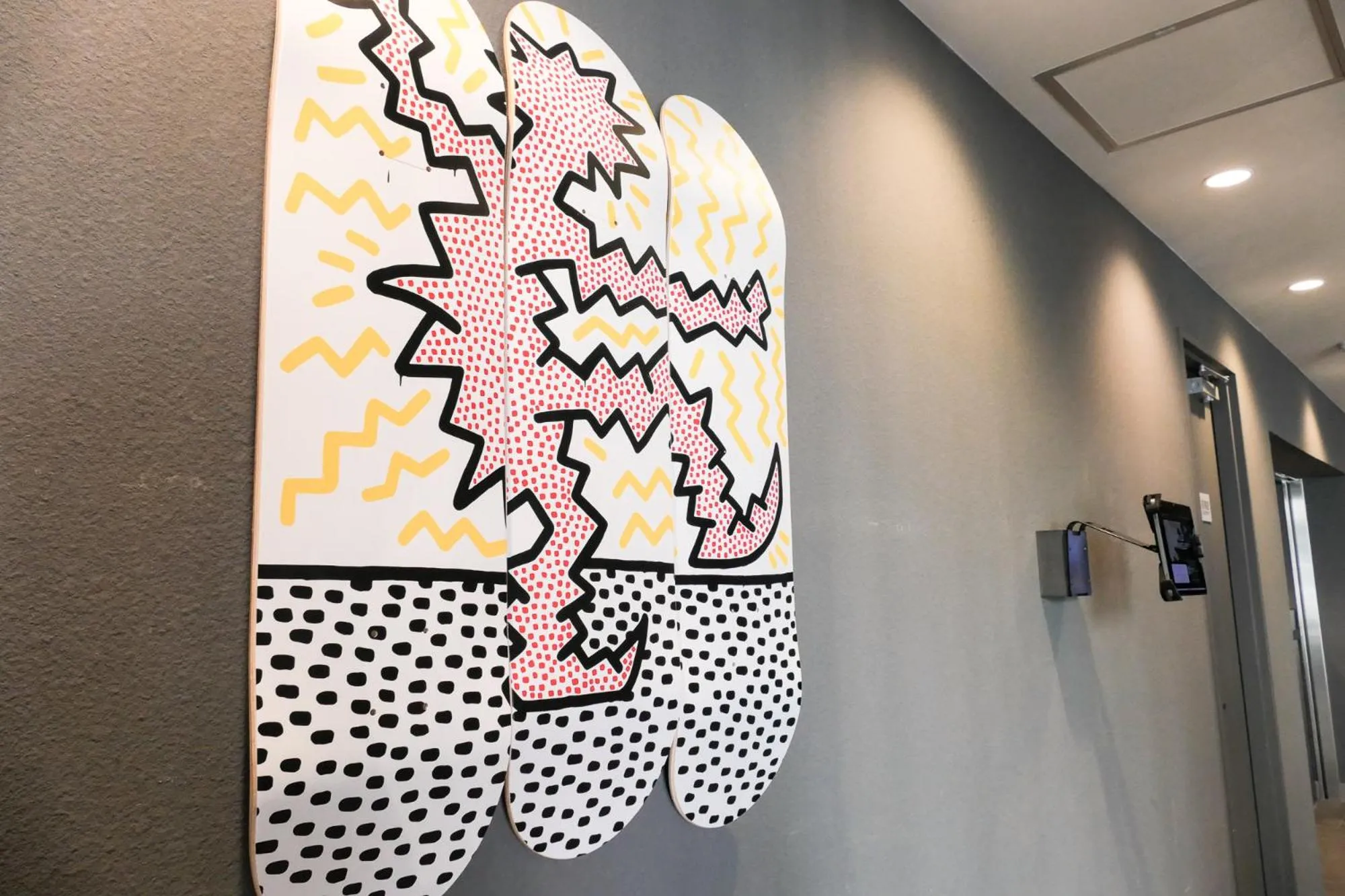 Decorative detail in WAYFARER Shinsaibashi