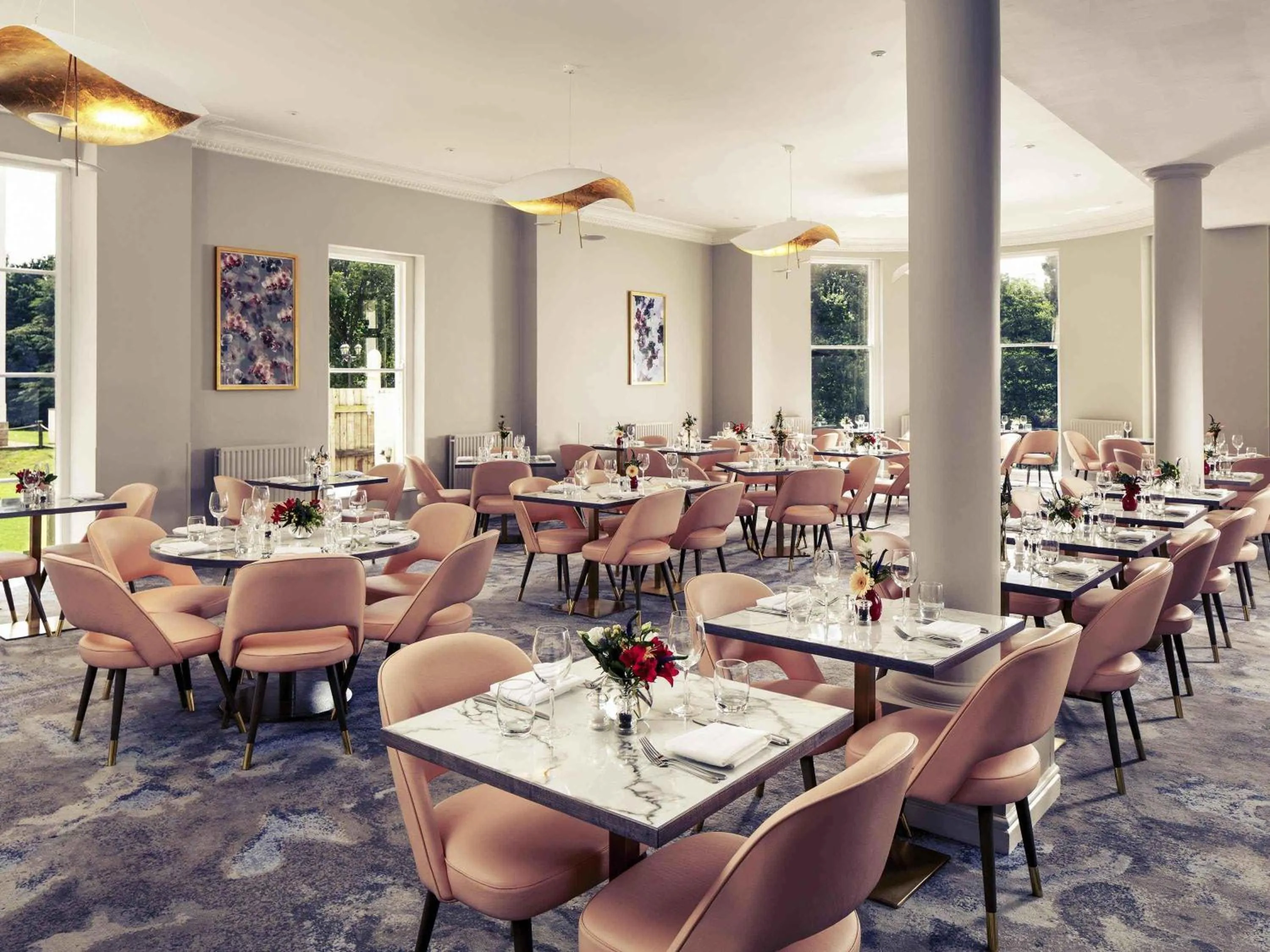 Restaurant/places to eat in Mercure Gloucester Bowden Hall Hotel