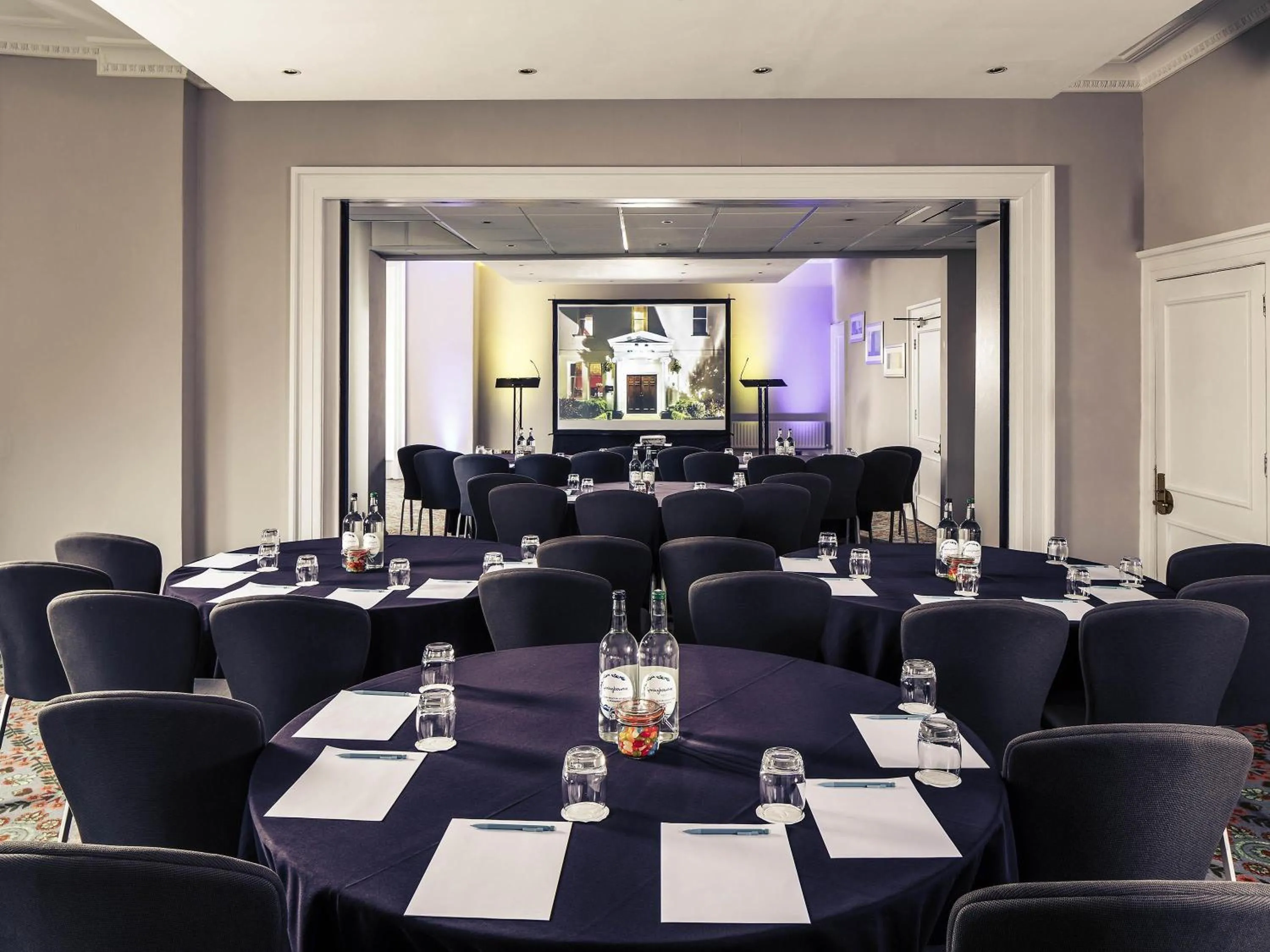 Meeting/conference room in Mercure Gloucester Bowden Hall Hotel