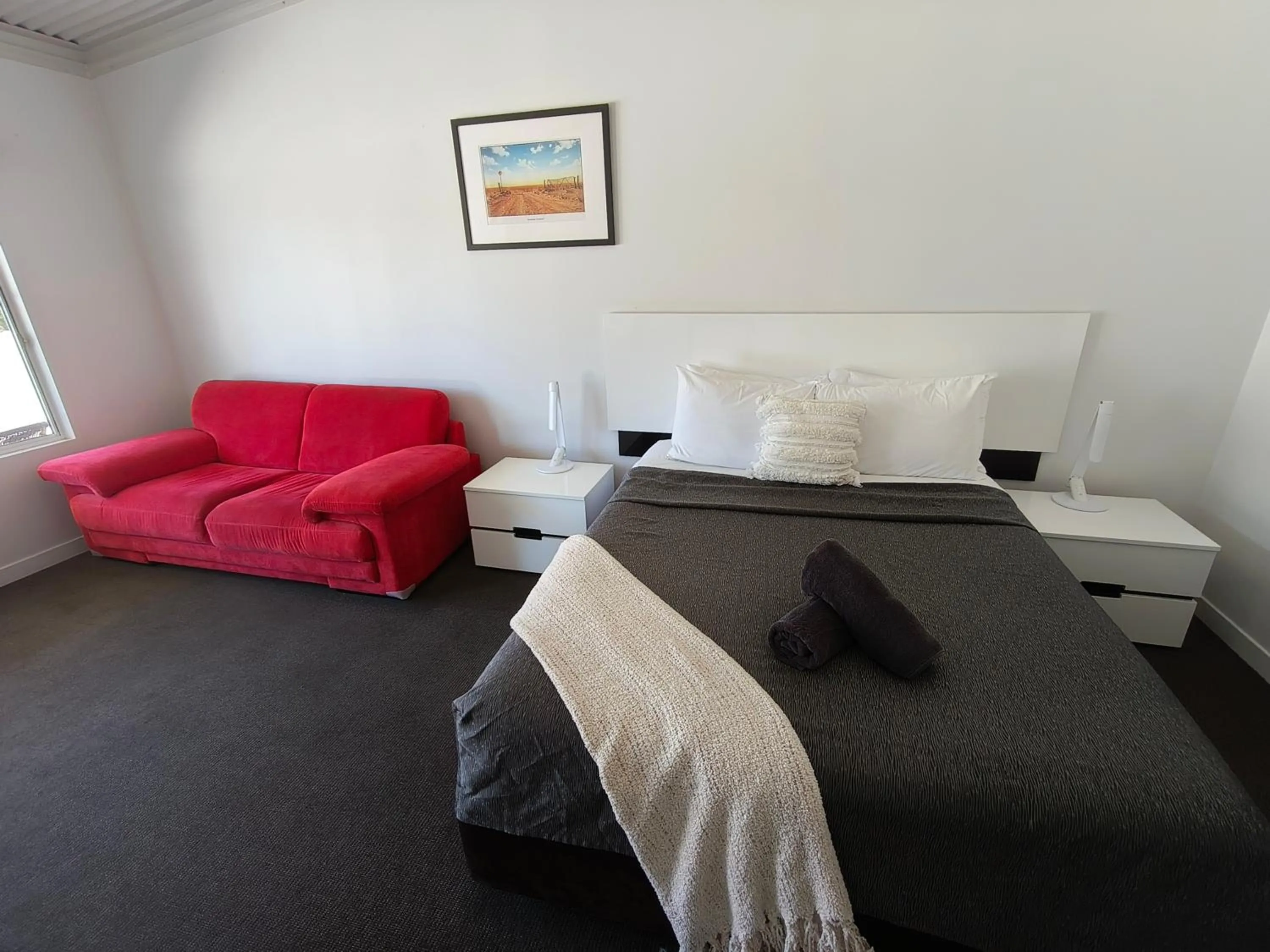 Bedroom, Bed in Gunnedah Lodge Motel