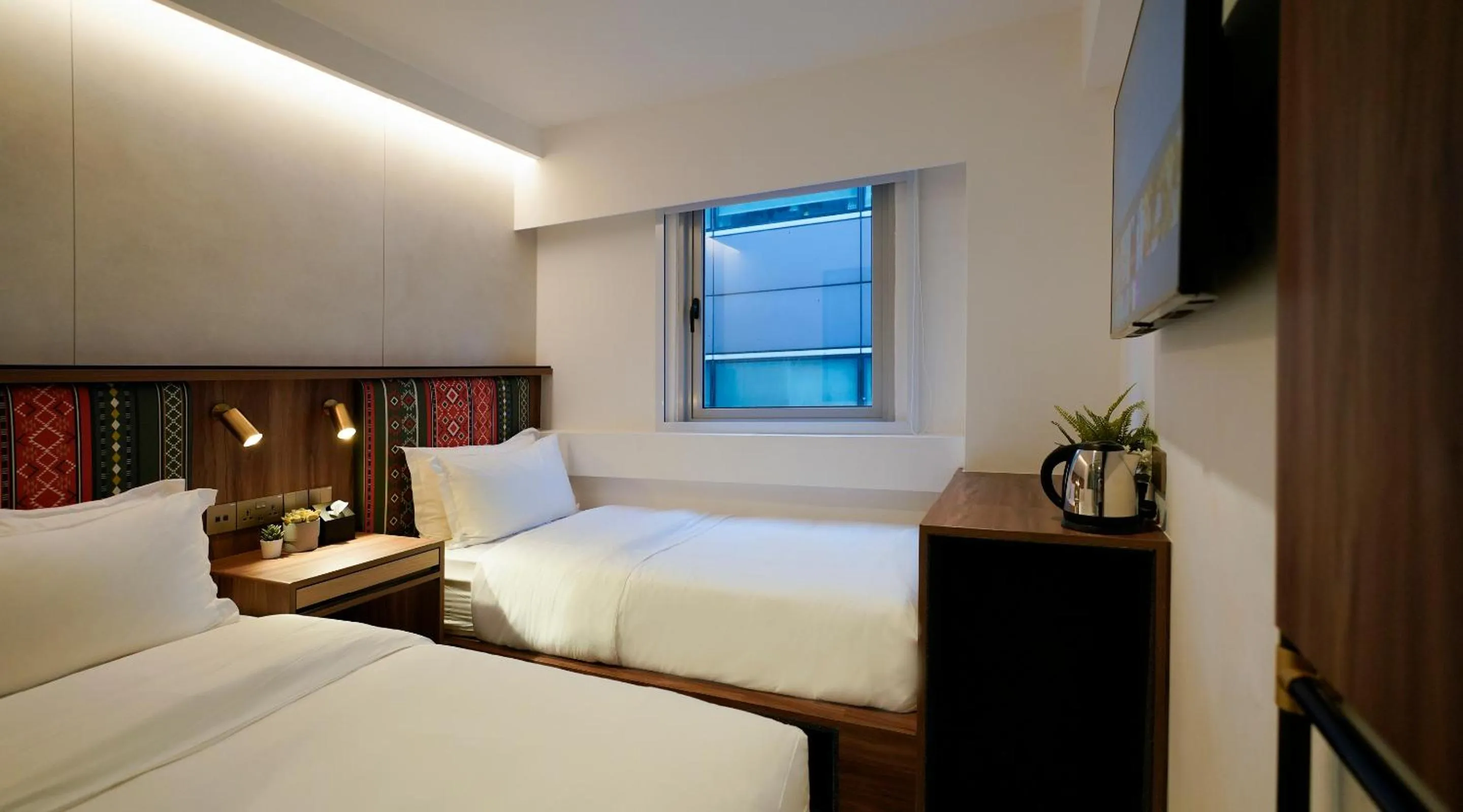 Bedroom, Bed in ST Signature Bugis Middle