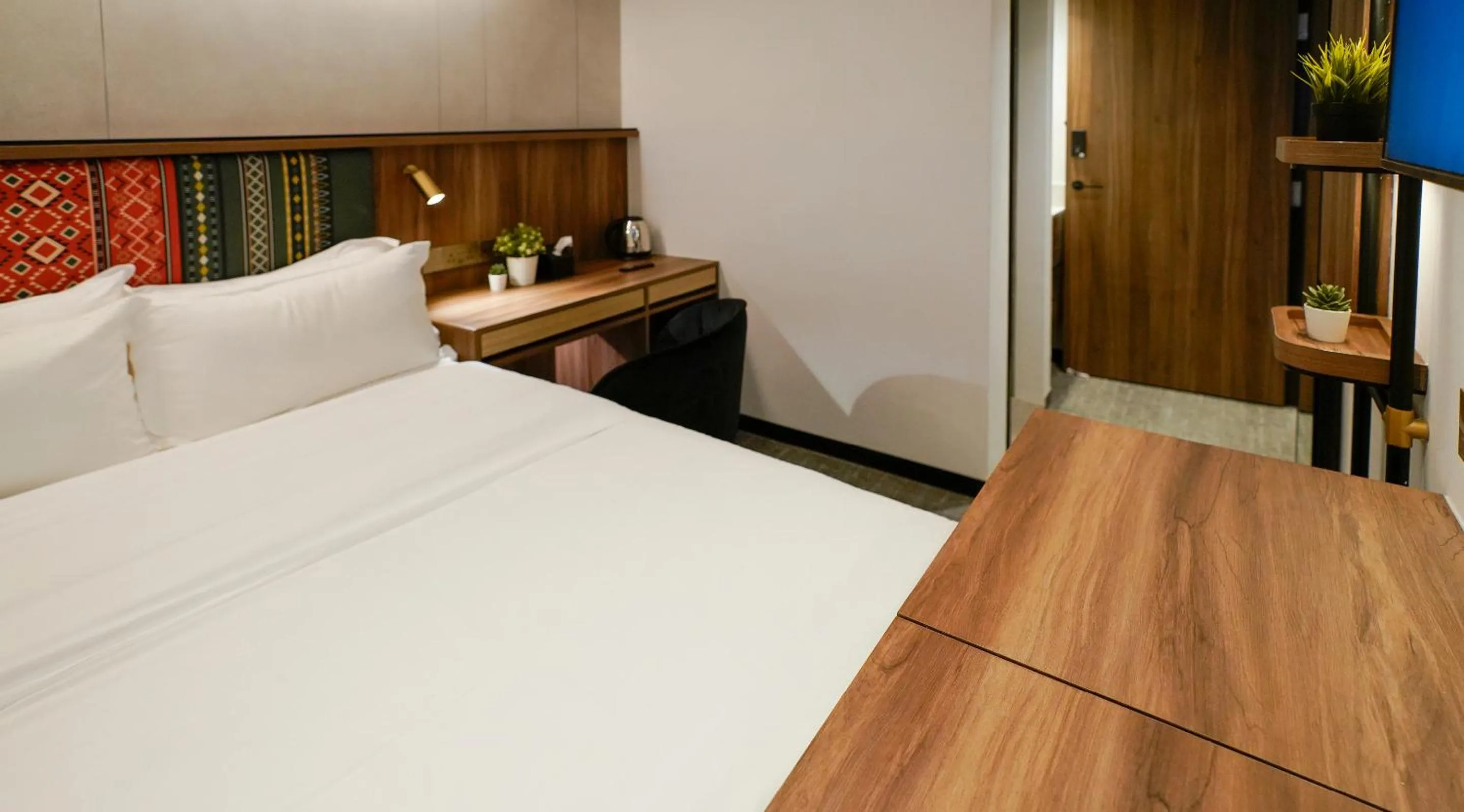 Bedroom, Bed in ST Signature Bugis Middle