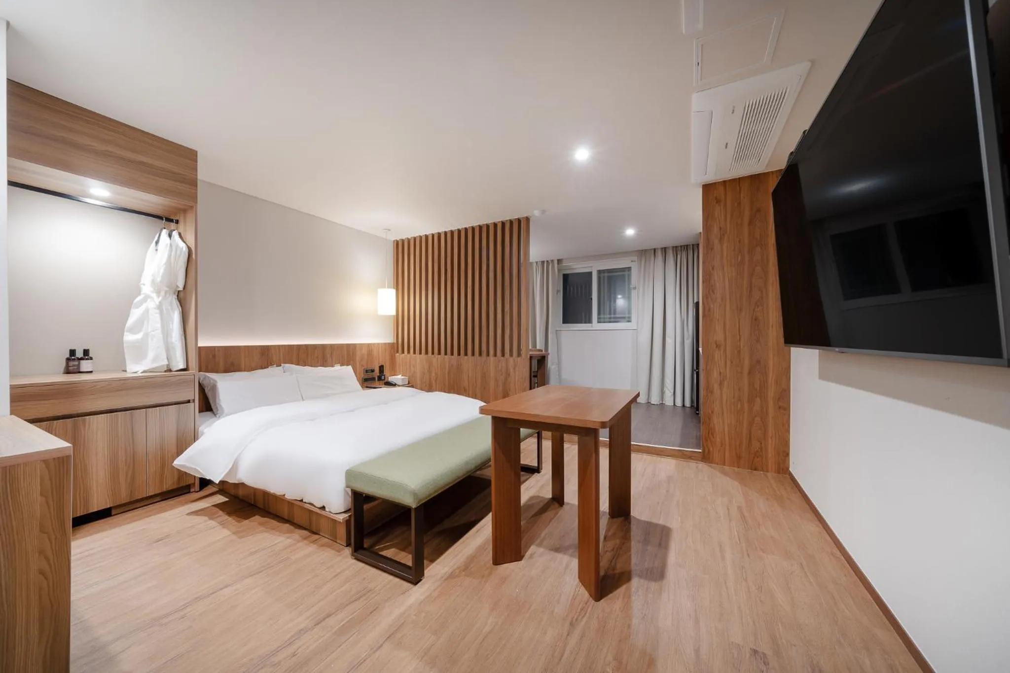 Bed in Simjak Hotel by Aank