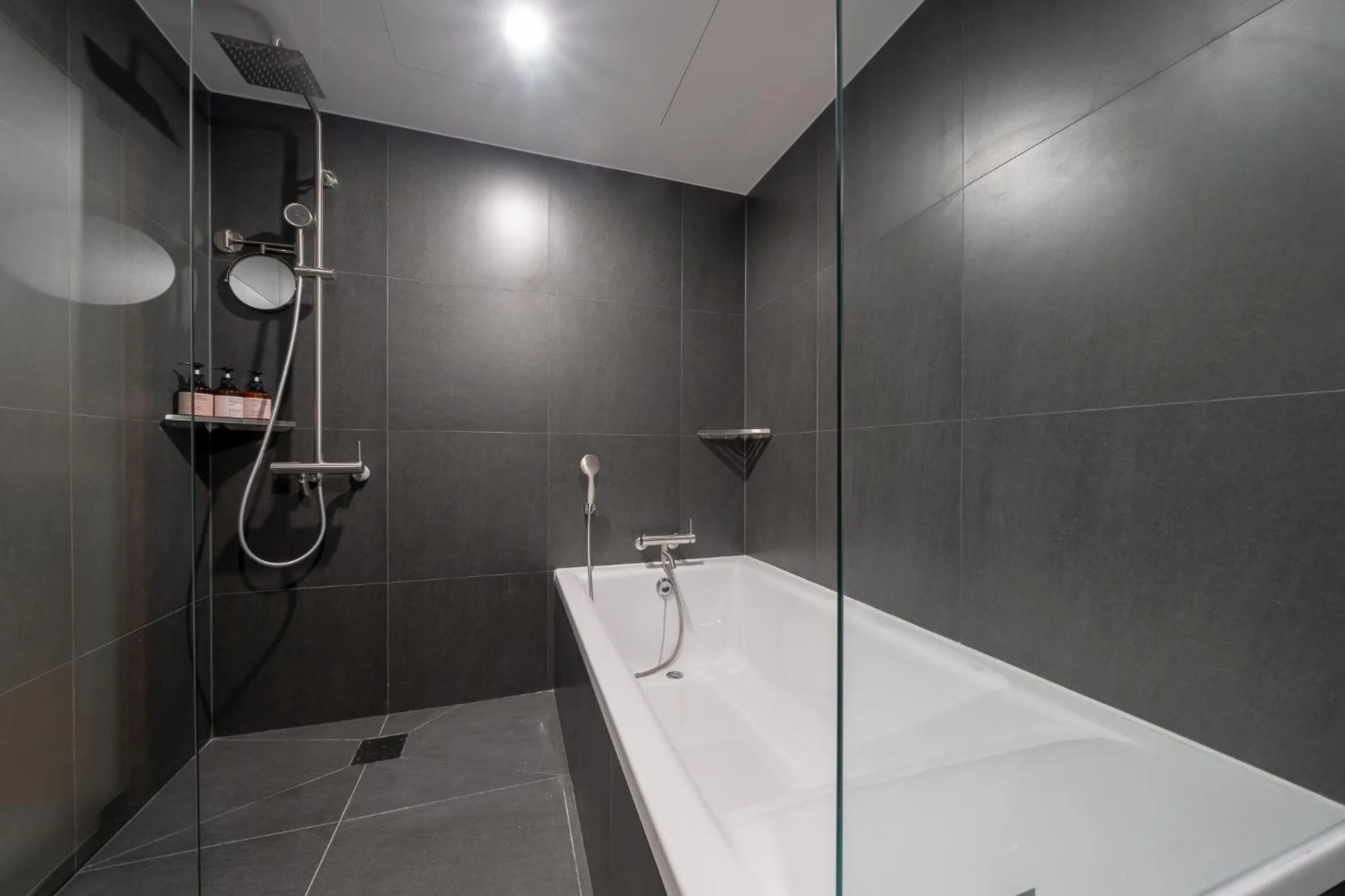 Shower in Simjak Hotel by Aank