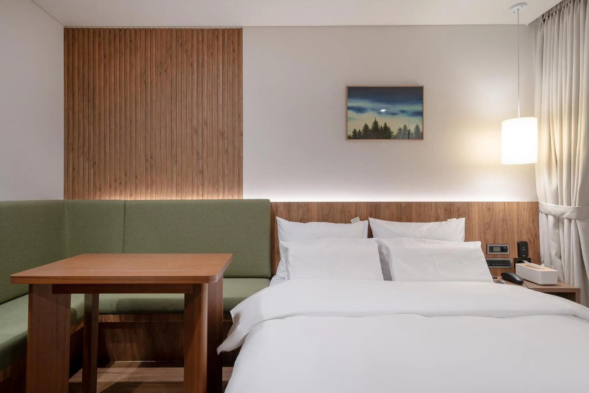 Bed in Simjak Hotel by Aank