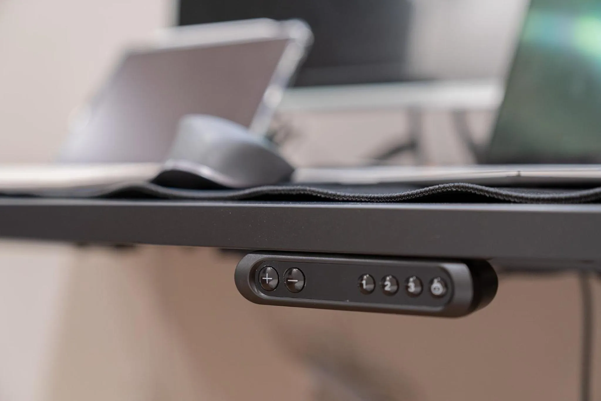 TV and multimedia in Simjak Hotel by Aank