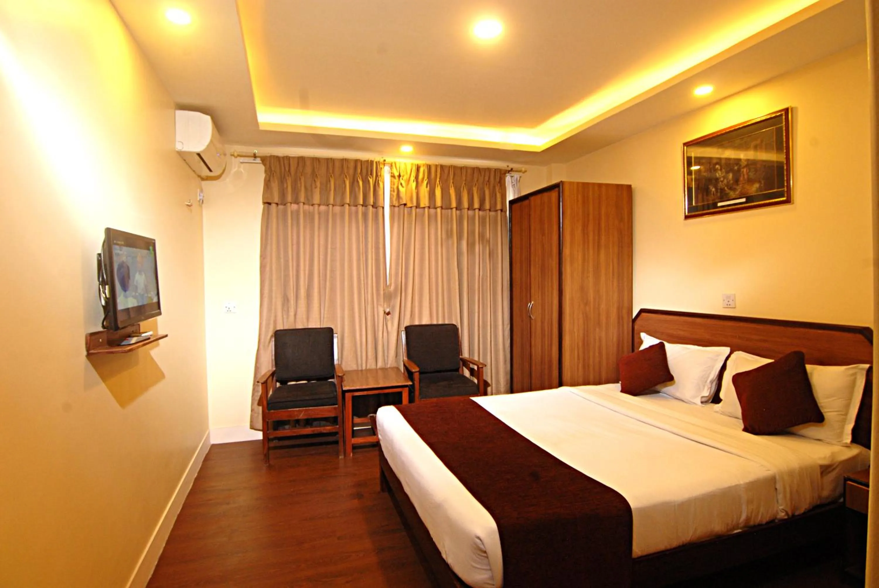 Photo of the whole room, Bed in Thamel Grand Hotel