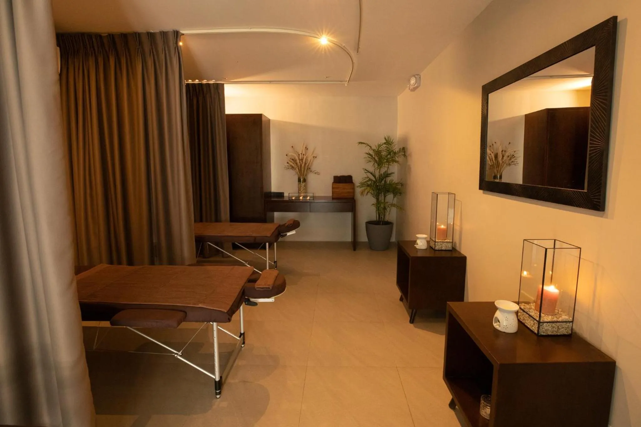 Massage in Solitude Acacia Resort