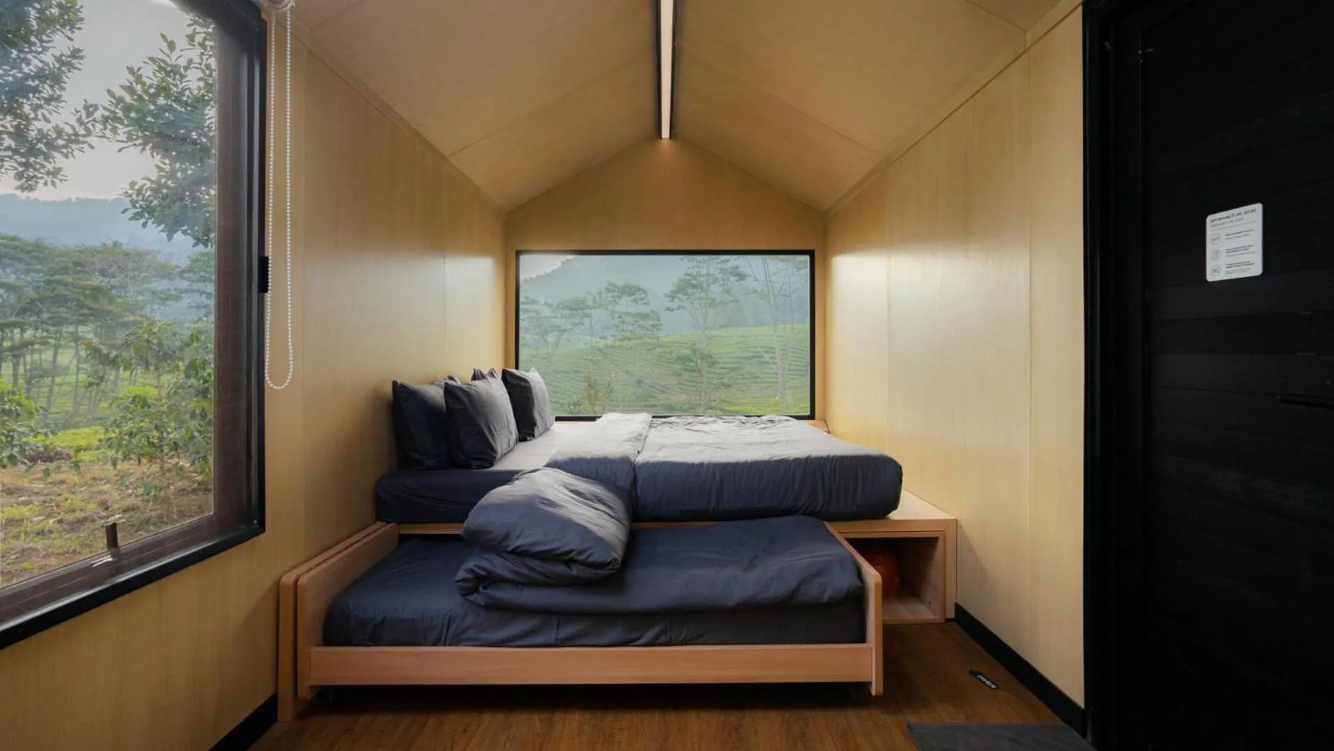 Bed in Bobocabin Pangalengan, Bandung