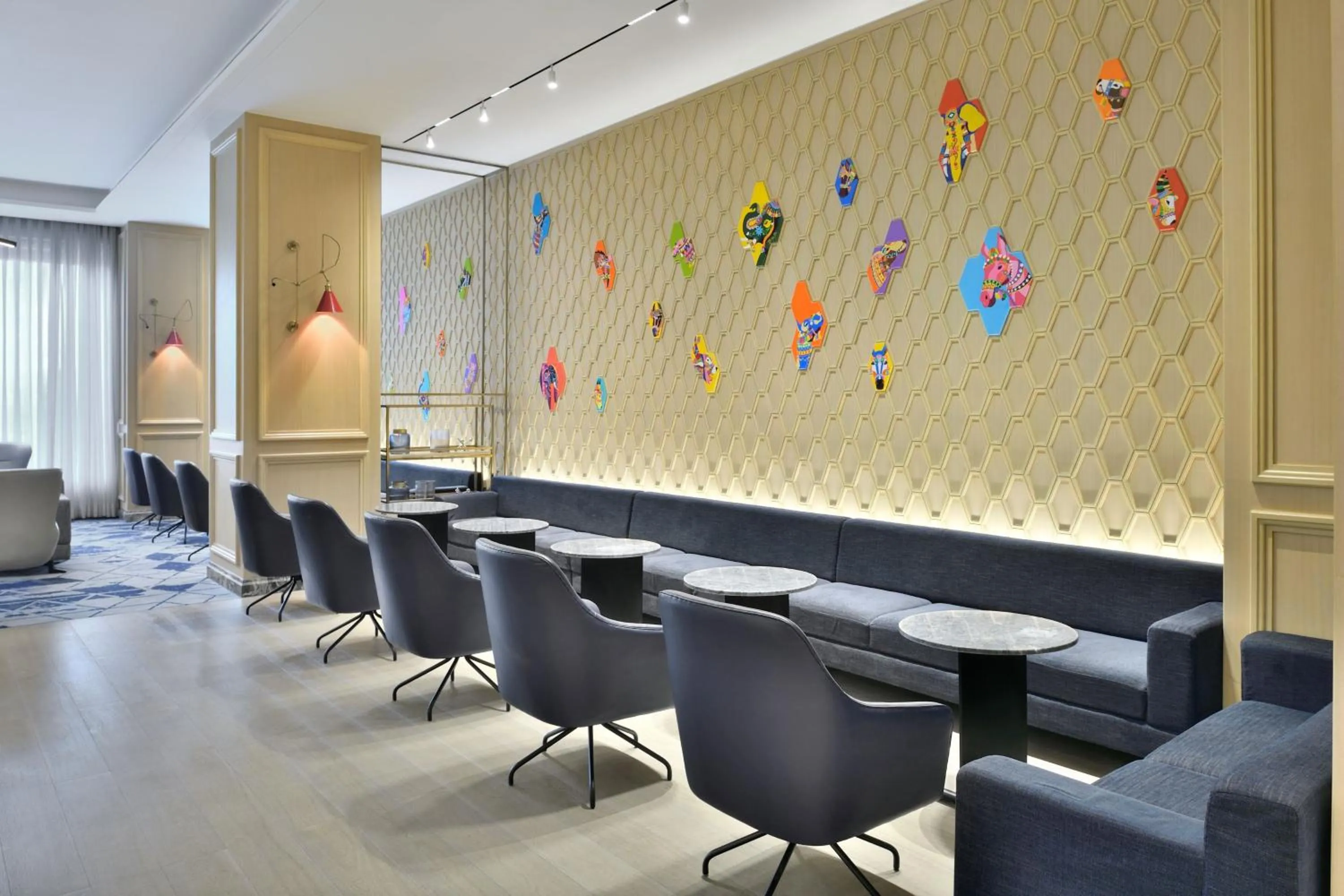 Restaurant/places to eat in Le Meridien Amritsar