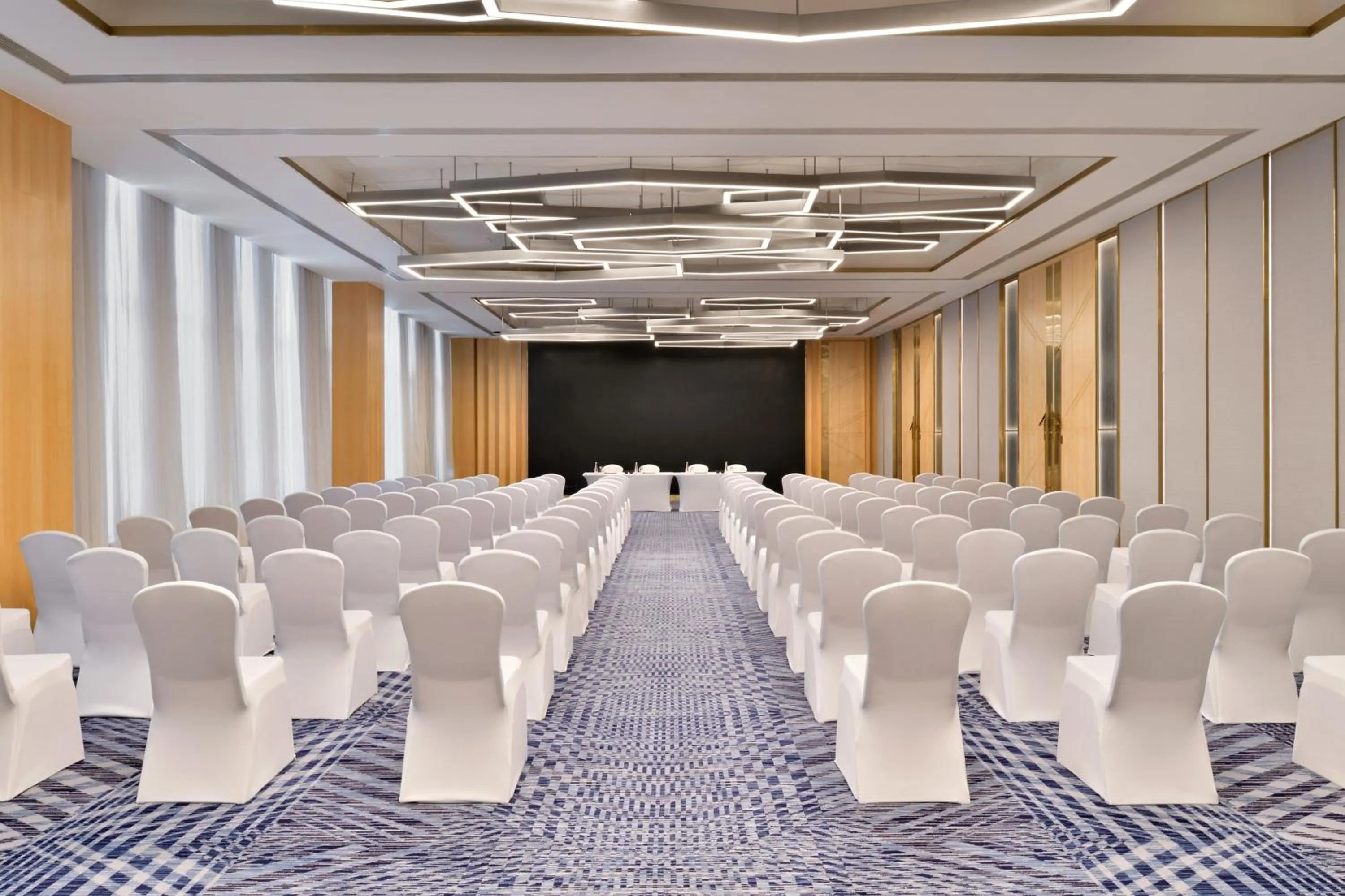 Meeting/conference room in Le Meridien Amritsar