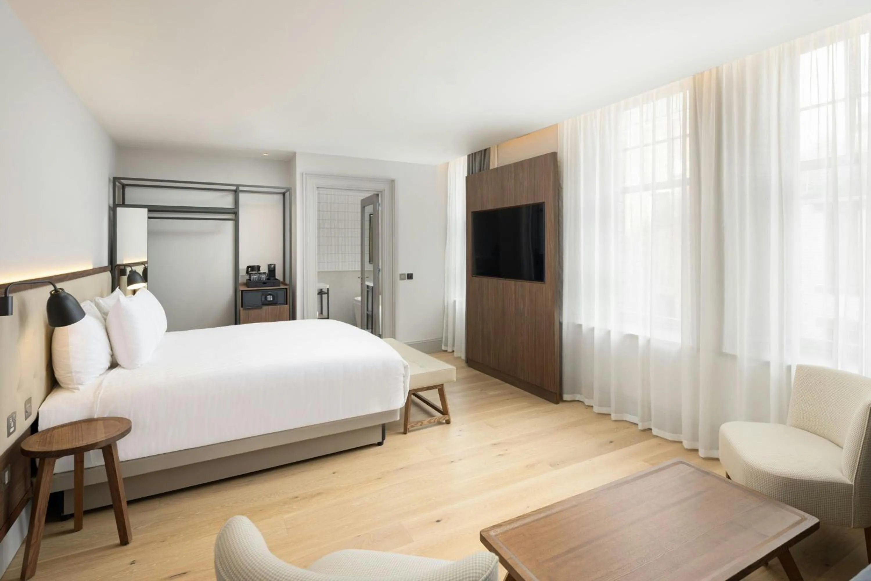 Photo of the whole room, Bed in AC Hotel by Marriott Glasgow