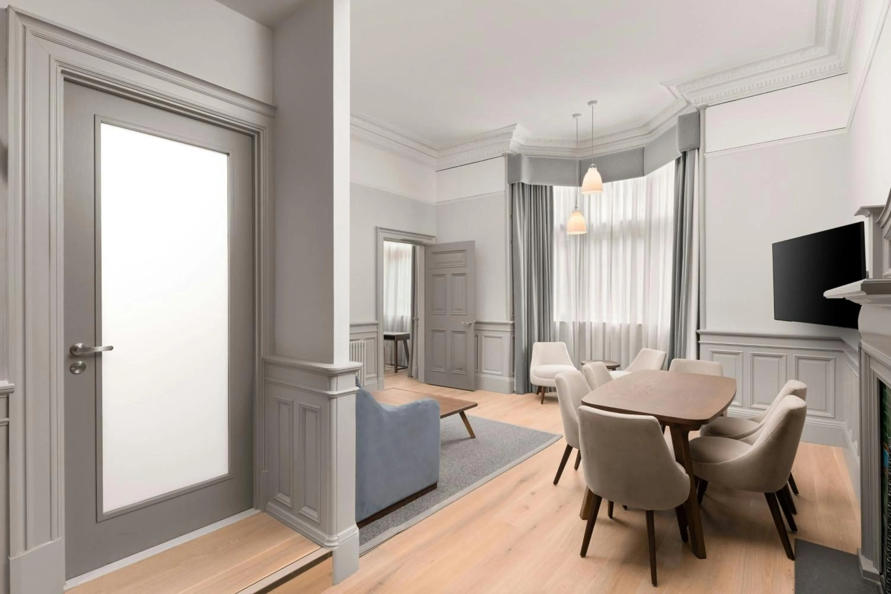 Photo of the whole room in AC Hotel by Marriott Glasgow