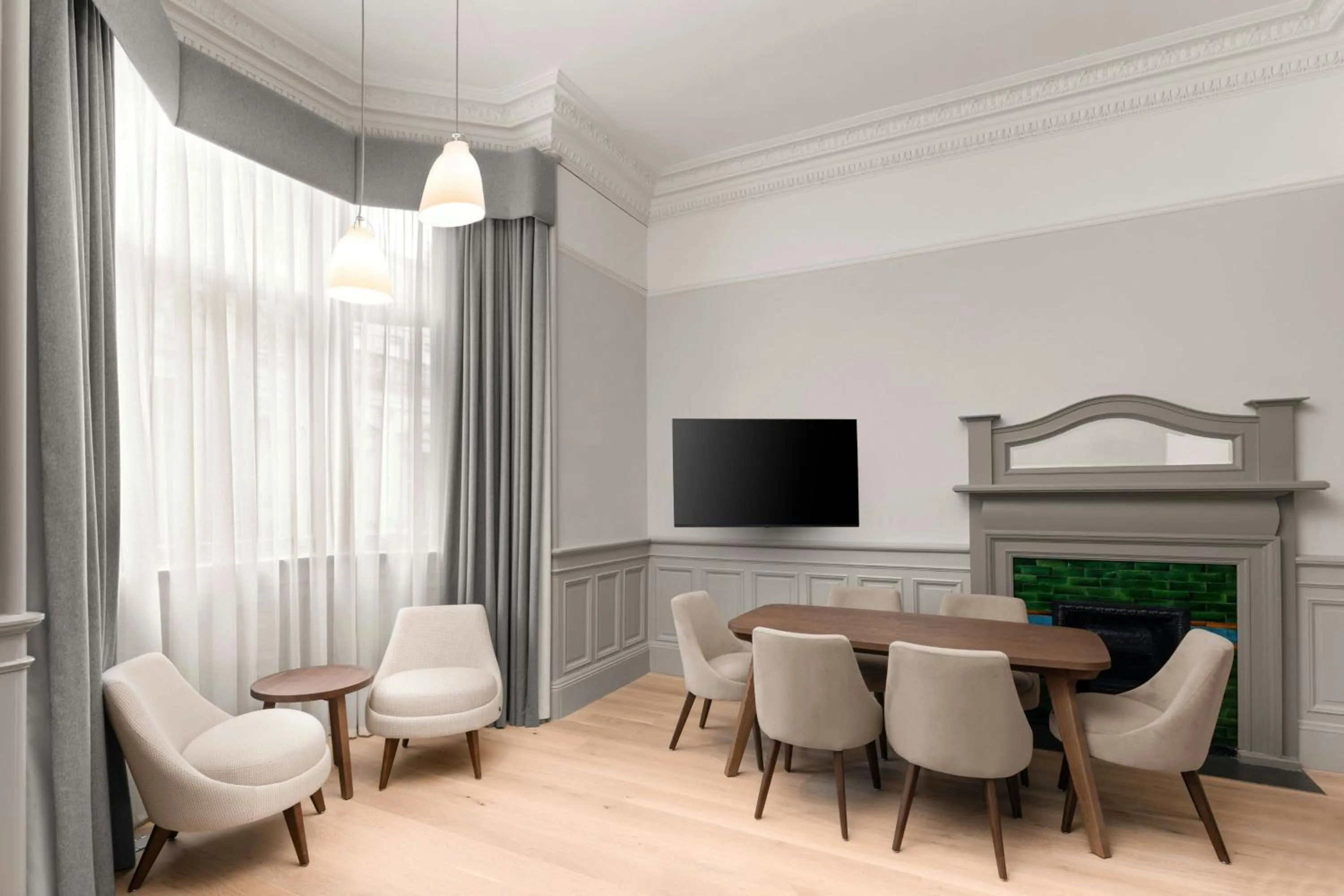 Photo of the whole room in AC Hotel by Marriott Glasgow