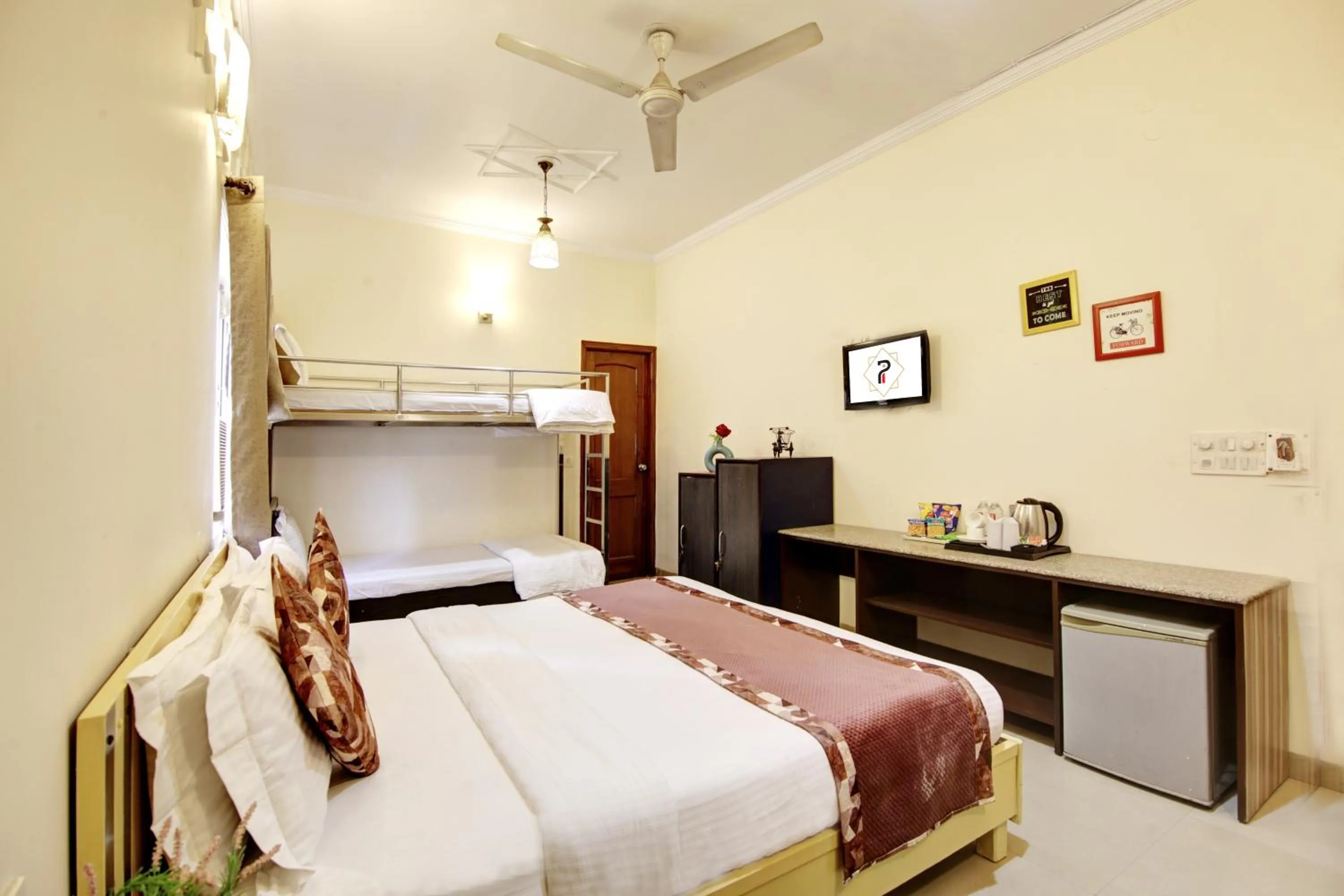 Bedroom, Bed in Persona International Hotel Karol Bagh Delhi