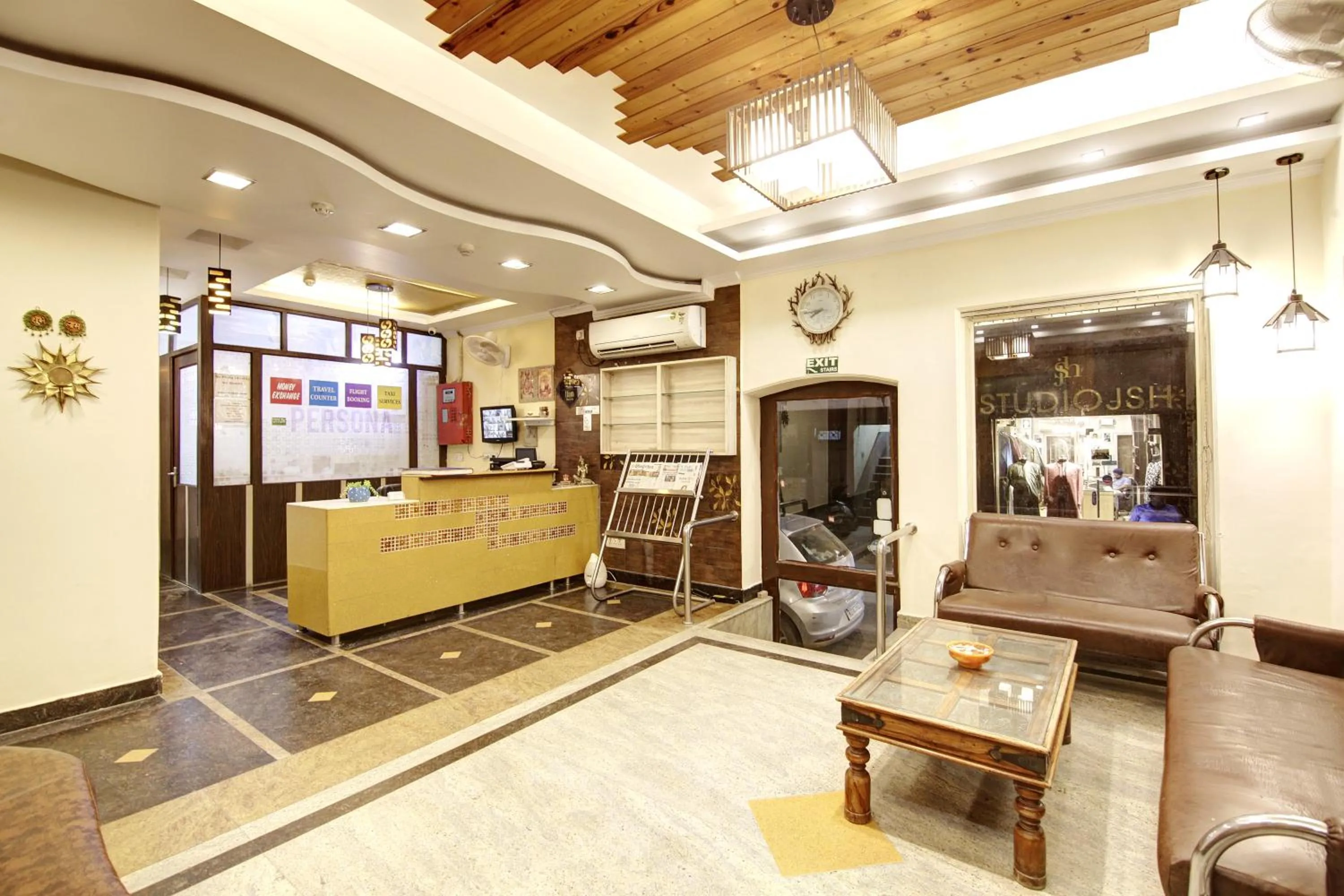 Lobby or reception in Persona International Hotel Karol Bagh Delhi
