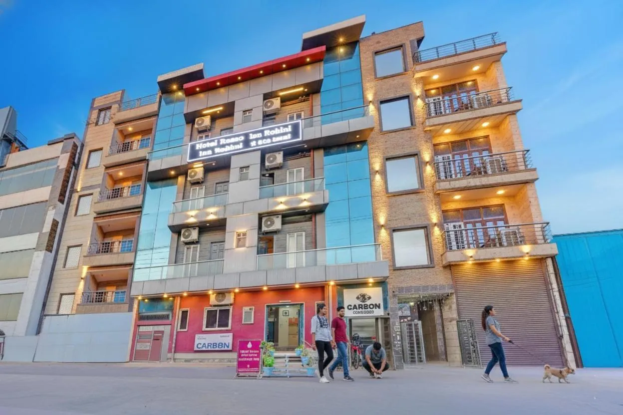 Property building in Hotel Raaso Inn Rohini I Near Metro I Couple Friendly I Spacious Rooms I Budget Stay