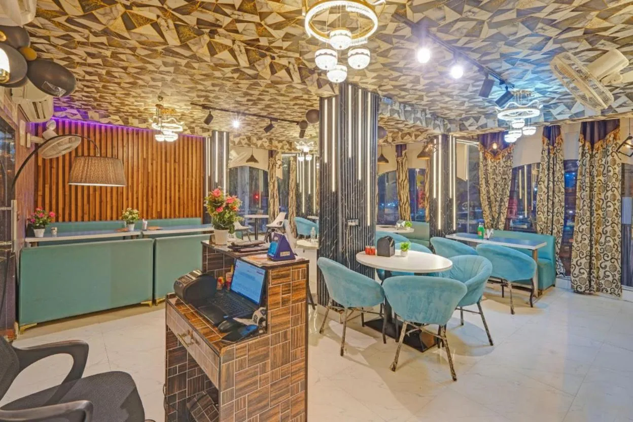 Restaurant/places to eat in Hotel Raaso Inn Rohini I Near Metro I Couple Friendly I Spacious Rooms I Budget Stay