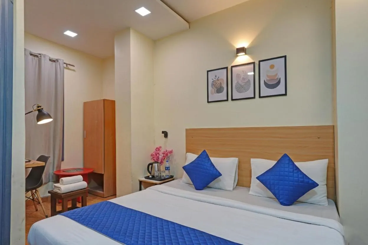Bed in Hotel Raaso Inn Rohini I Near Metro I Couple Friendly I Spacious Rooms I Budget Stay