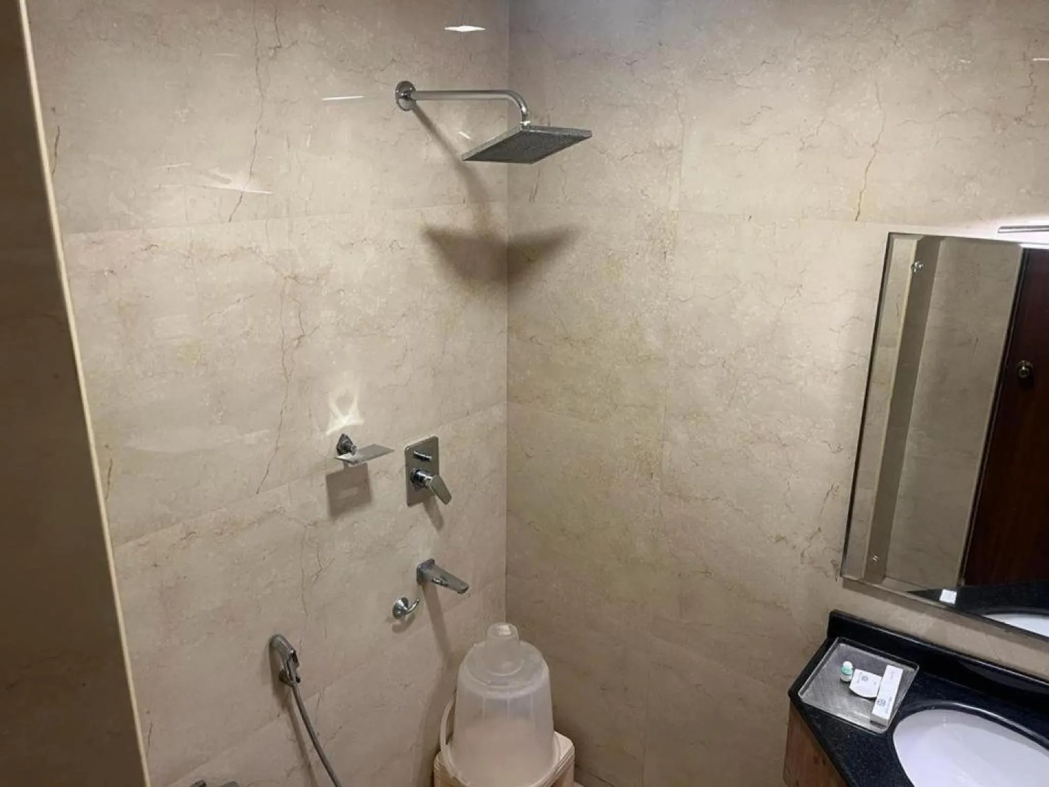 Bathroom in Hotel City Tower, Chennai Central