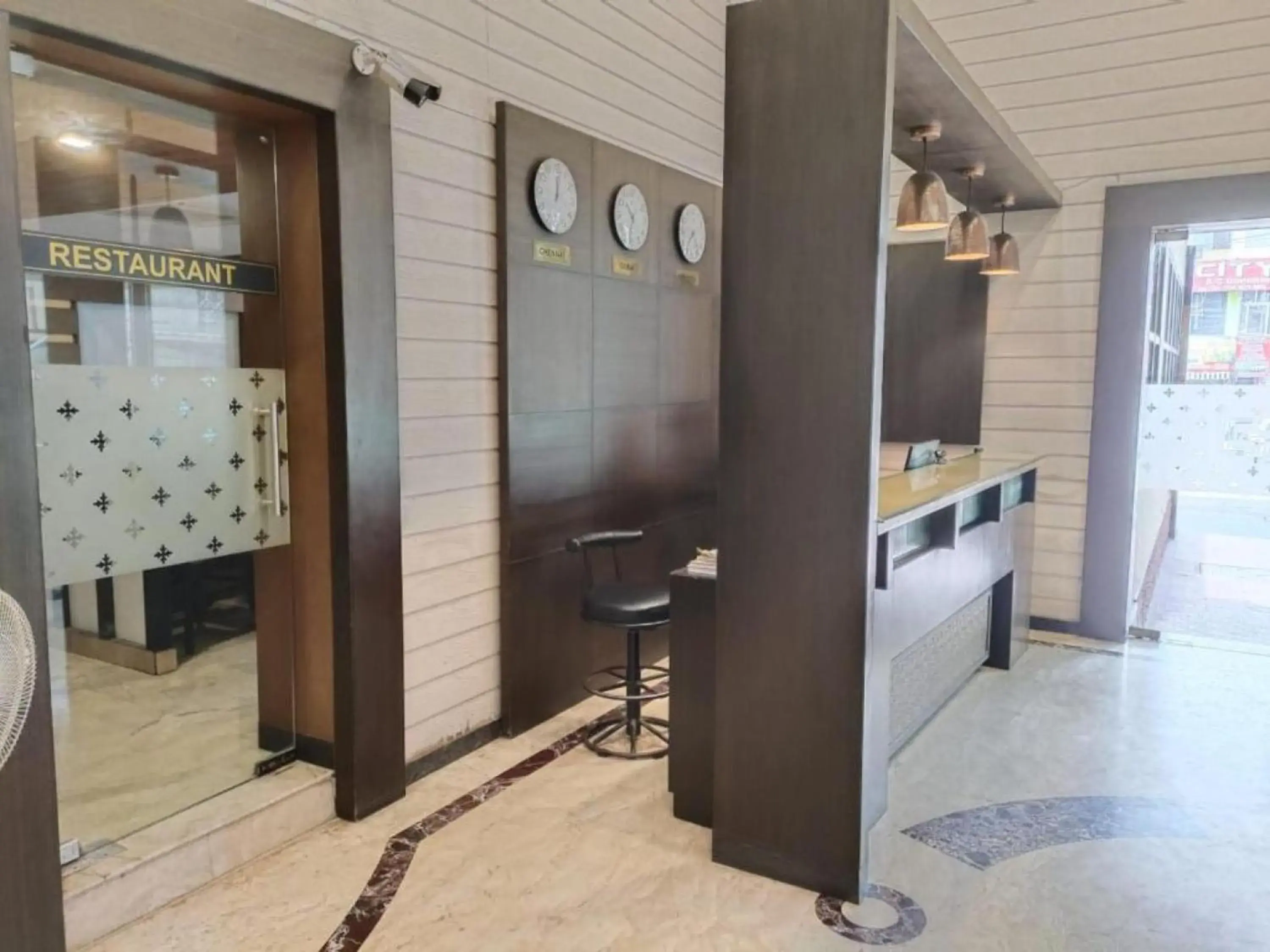 Restaurant/places to eat in Hotel City Tower, Chennai Central Restaurant/places to eat in Hotel City Tower, Chennai Central