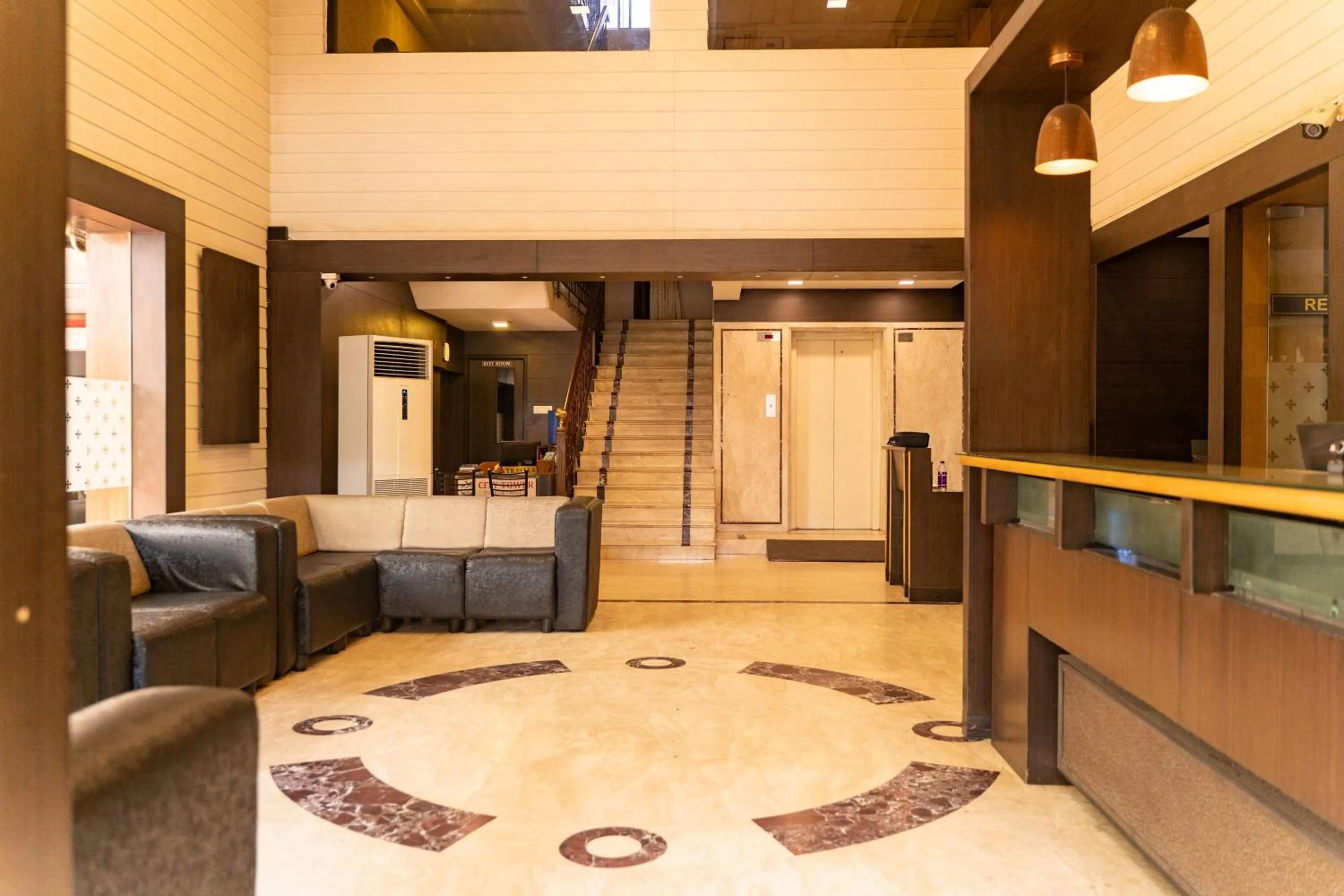 Seating area in Hotel City Tower, Chennai Central