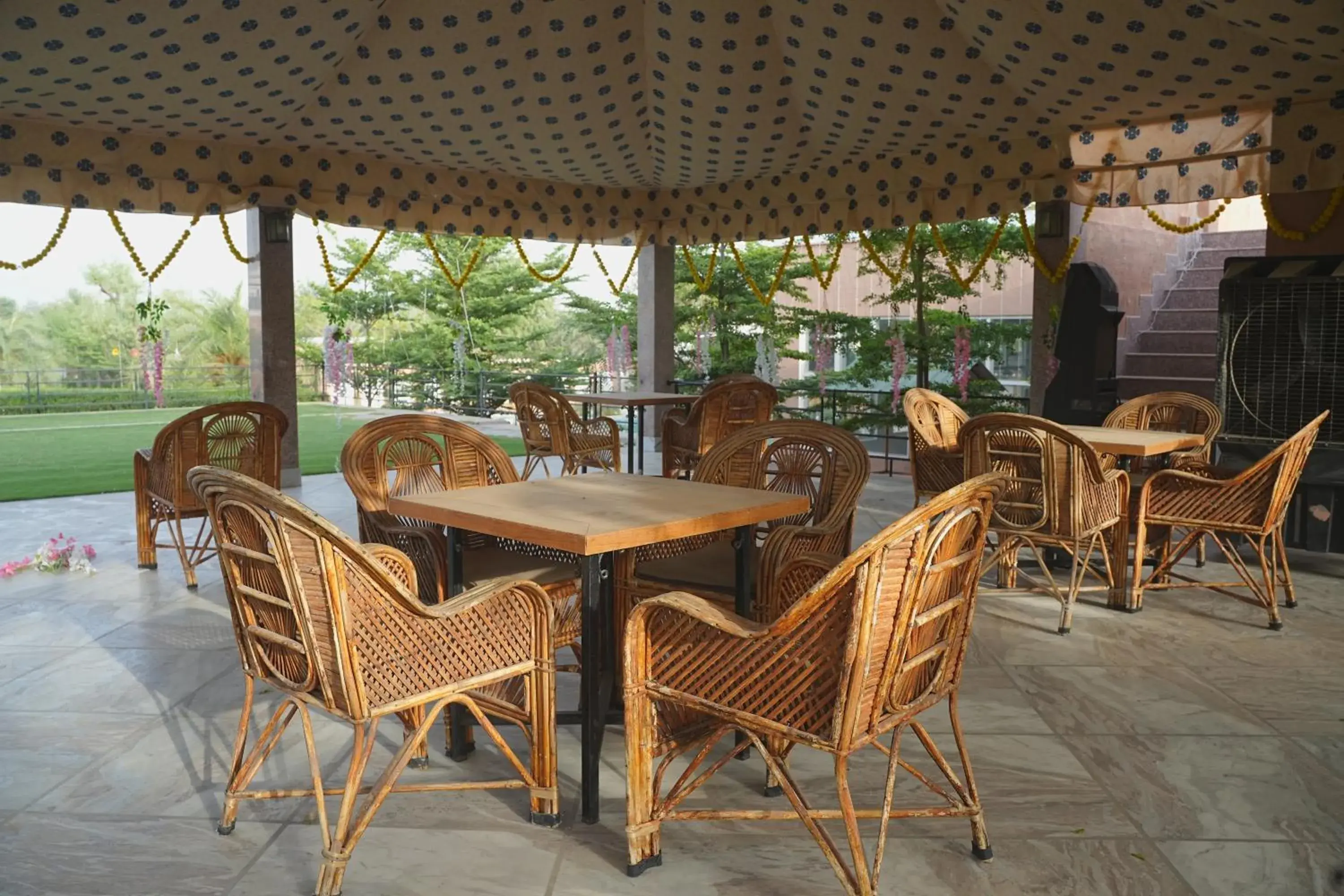 Restaurant/places to eat in Aangan Resort Restaurant/places to eat in Aangan Resort