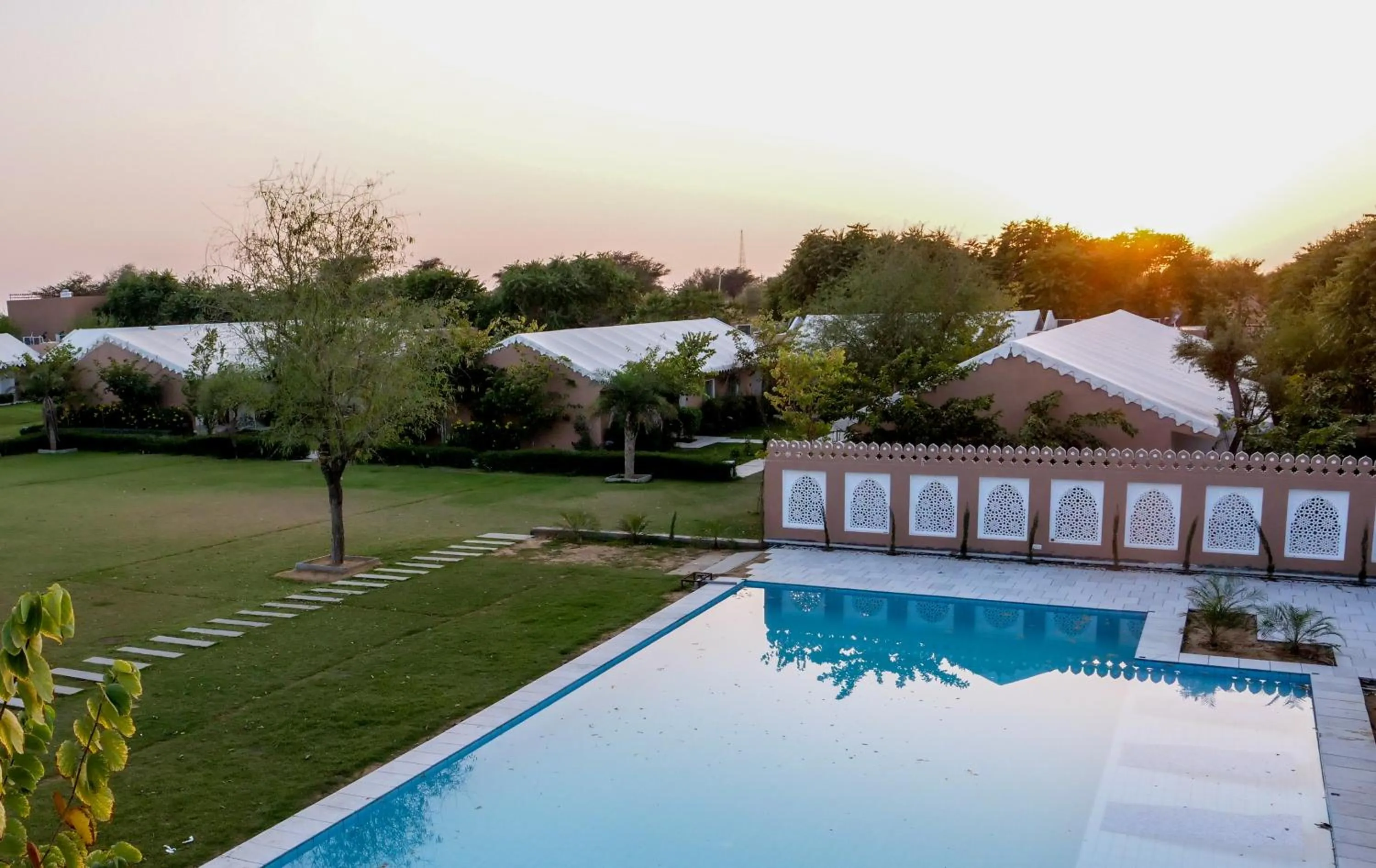 Swimming pool in Aangan Resort