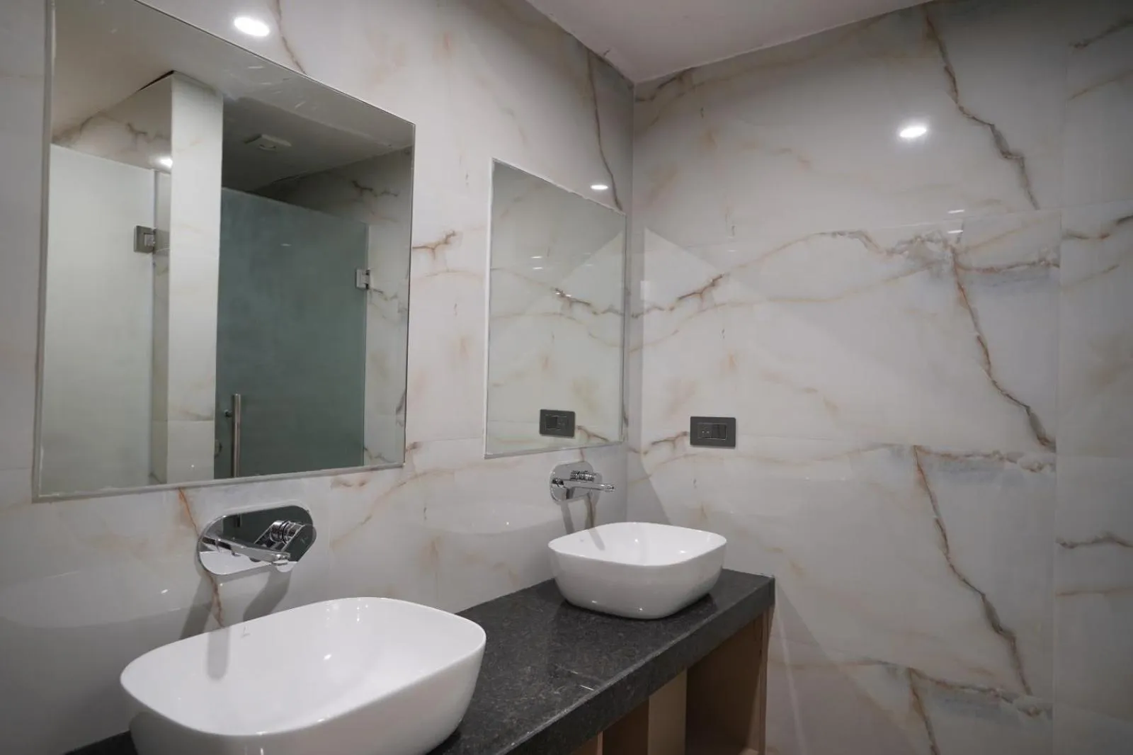 Bathroom in Hotel Krishna Inn