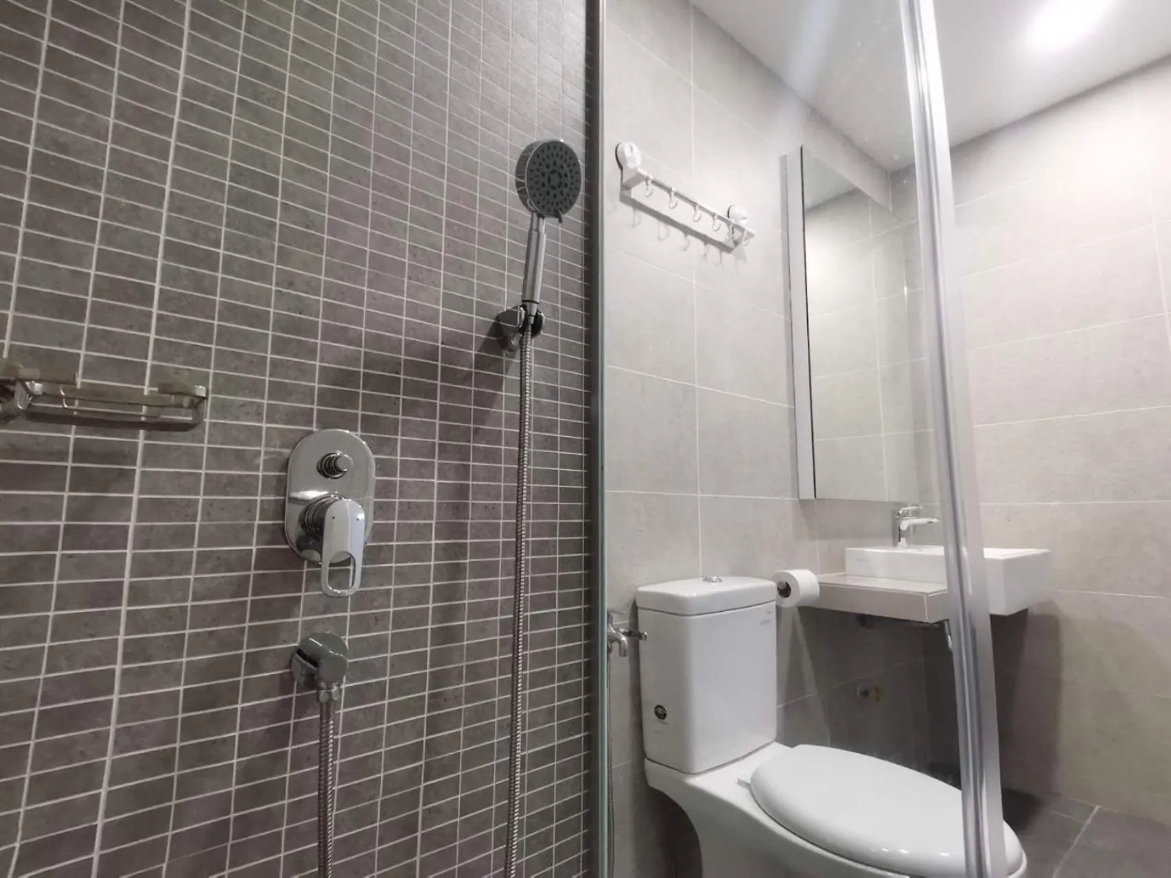 Shower in Bali Residences Melaka by E&E Homestay