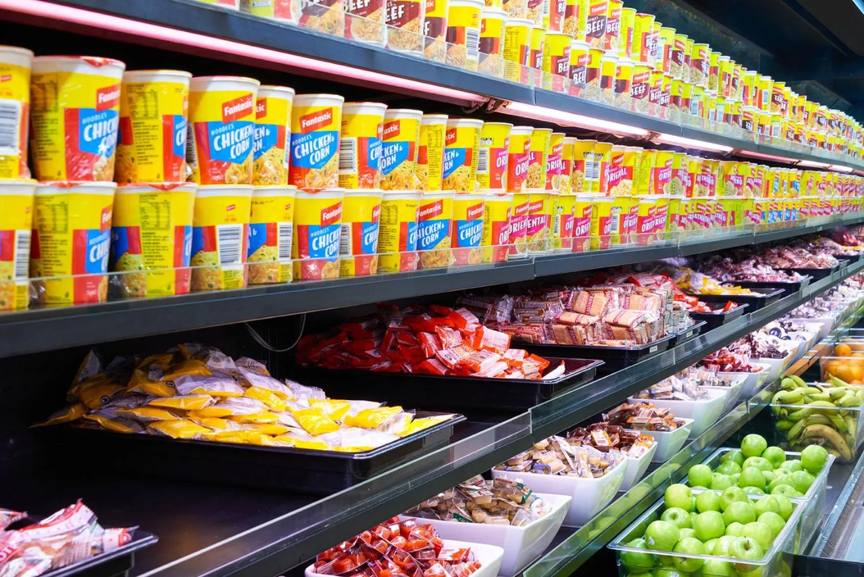 Buffet breakfast in Newman Hotel