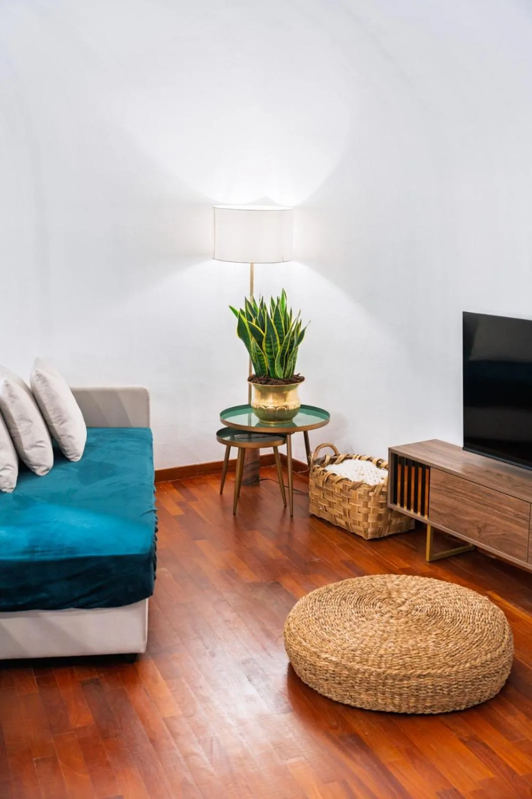 Communal lounge/ TV room in AmalfiRa Luxury Seaview Rooftop