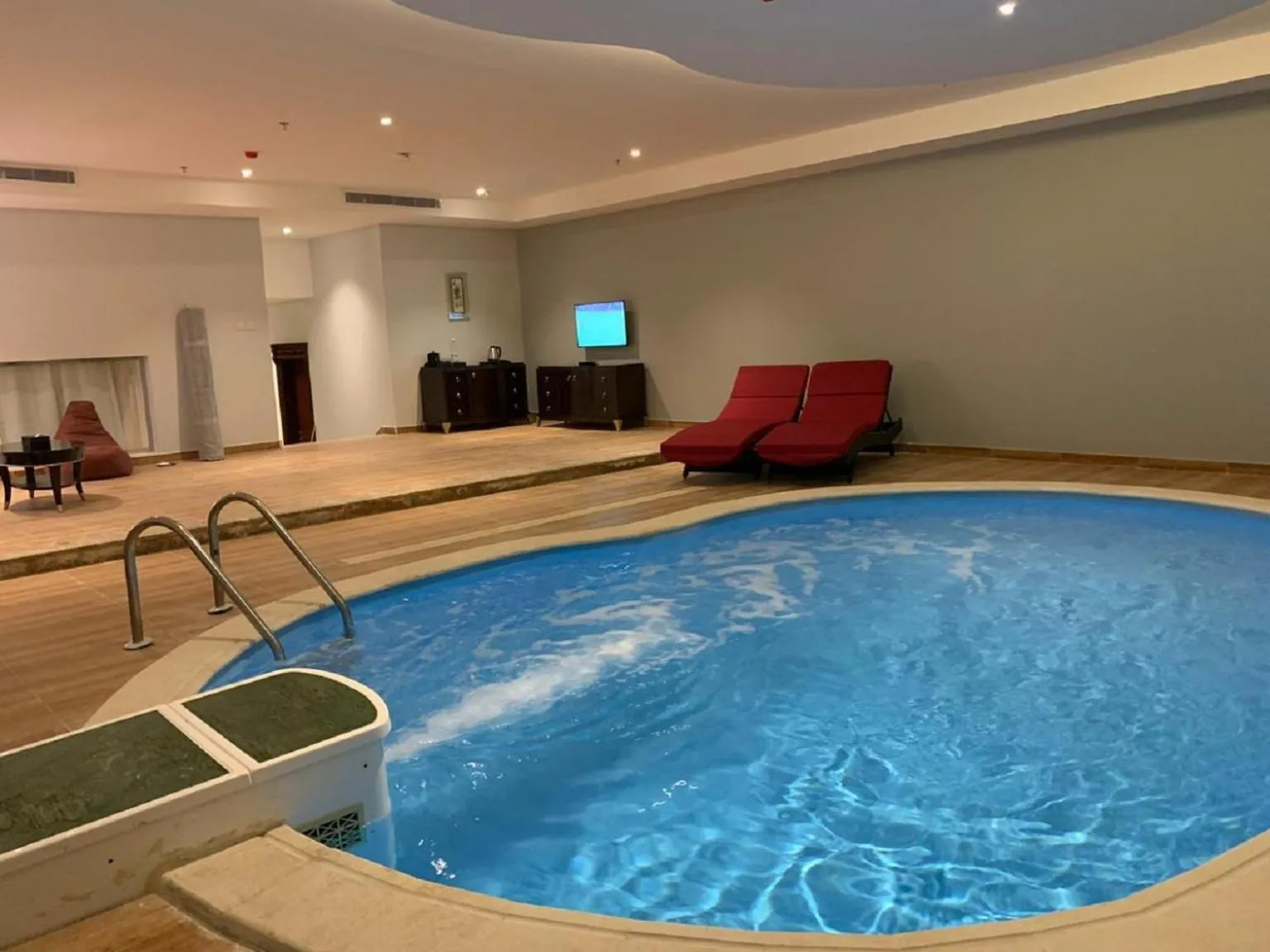 Swimming pool in Hotel & Resort Golden Marina Yanbu