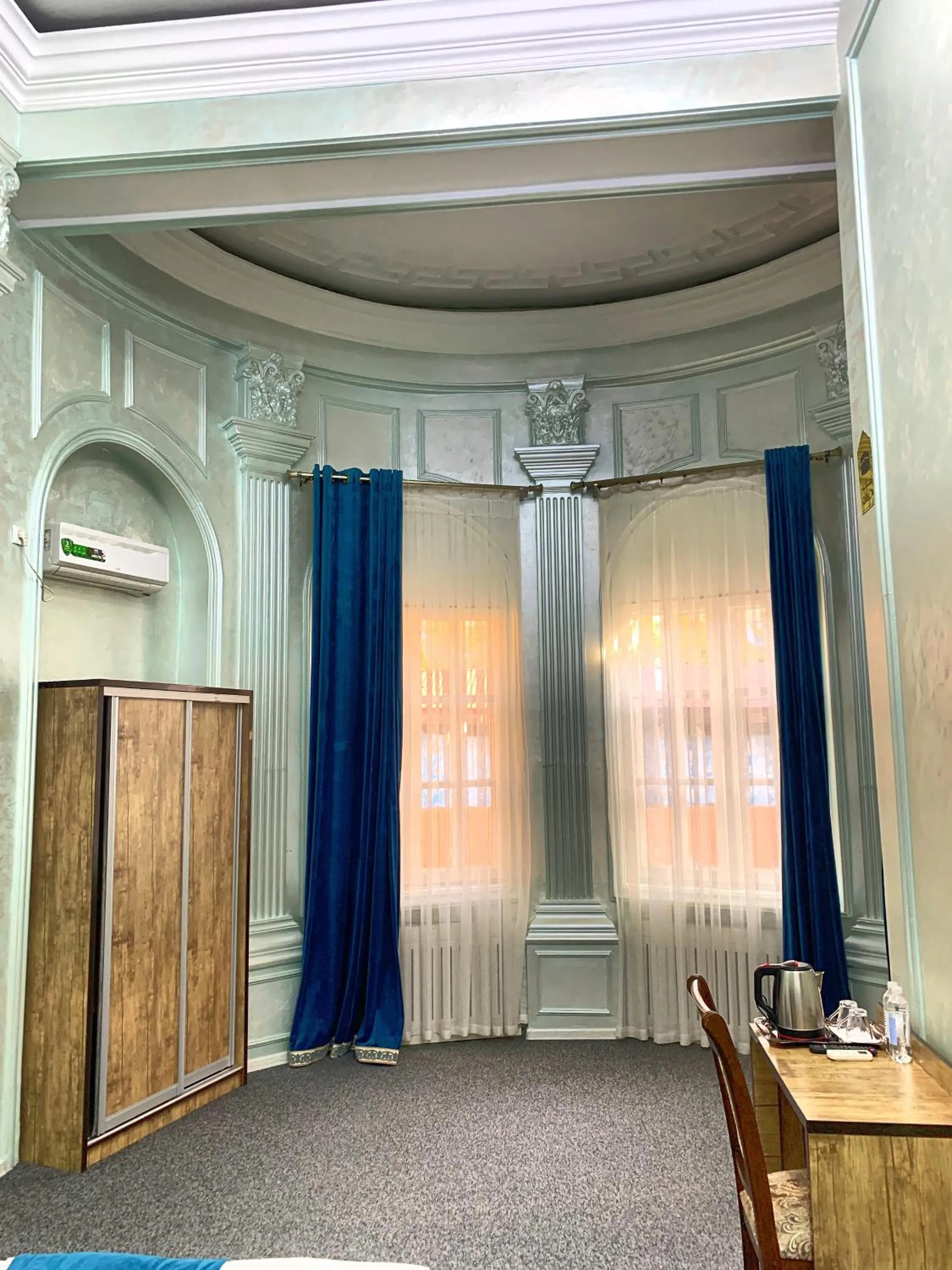 wardrobe in Art House Hotel